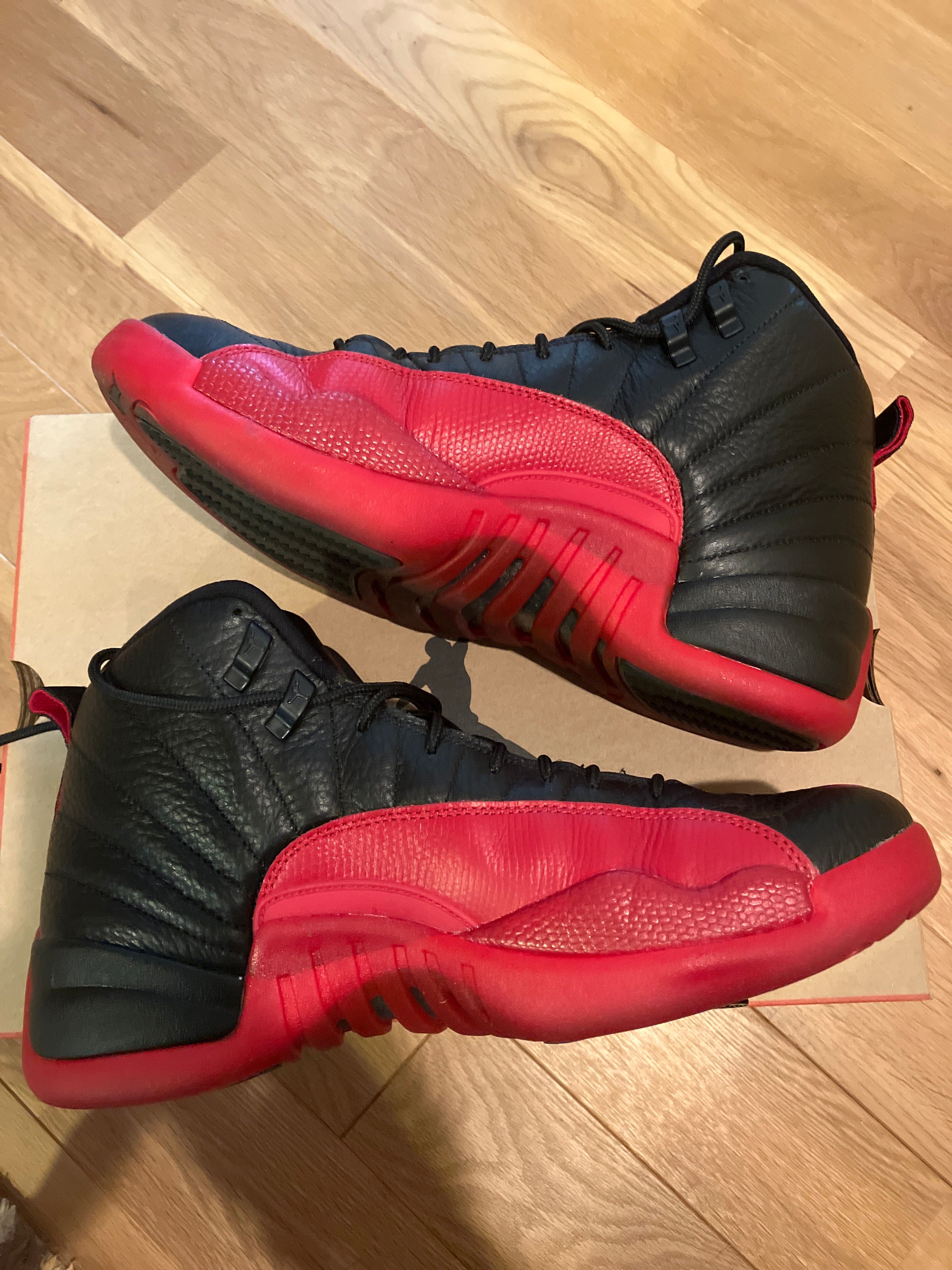 Nike Air Jordan 12 Retro "Flu Game/Black/Versity Red" (2016)