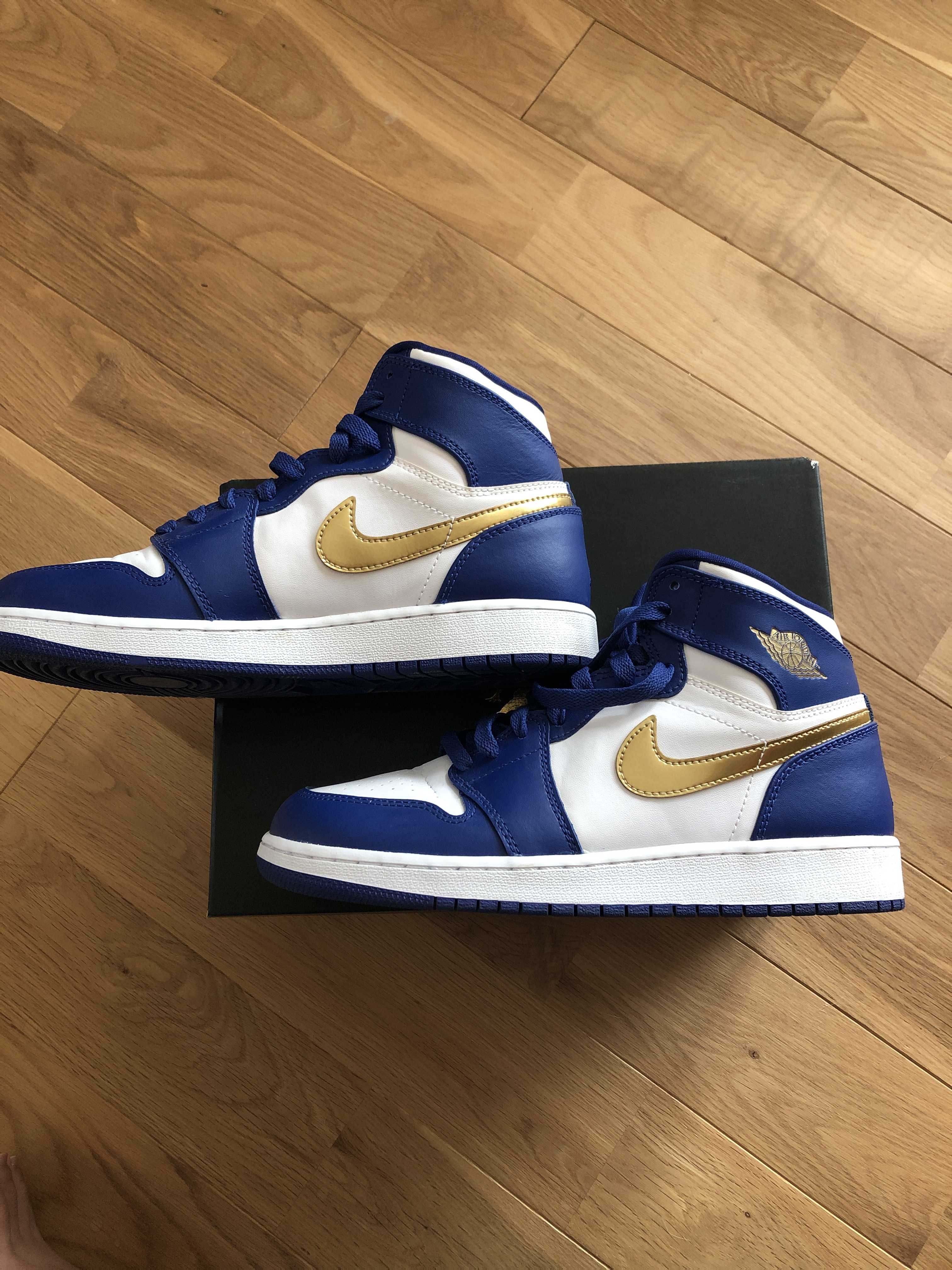 Nike Air Jordan 1 Retro High "Gold Medal"