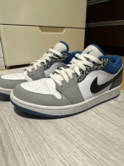 Nike Air Jordan 1 Low "True Blue"