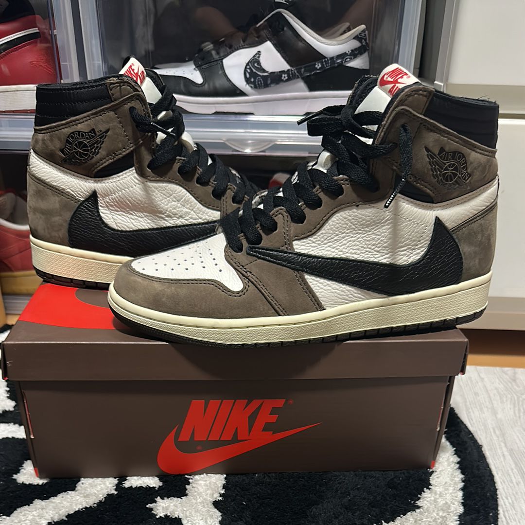Travis Scott × Nike Air Jordan 1 Retro High OG TS SP "Sail/Dark Mocha"