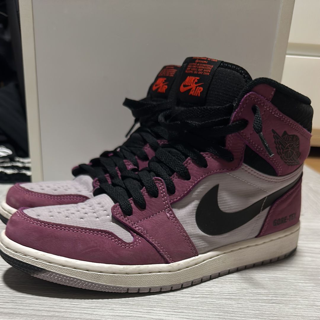 Nike Air Jordan 1 Element GORE-TEX "Berry"