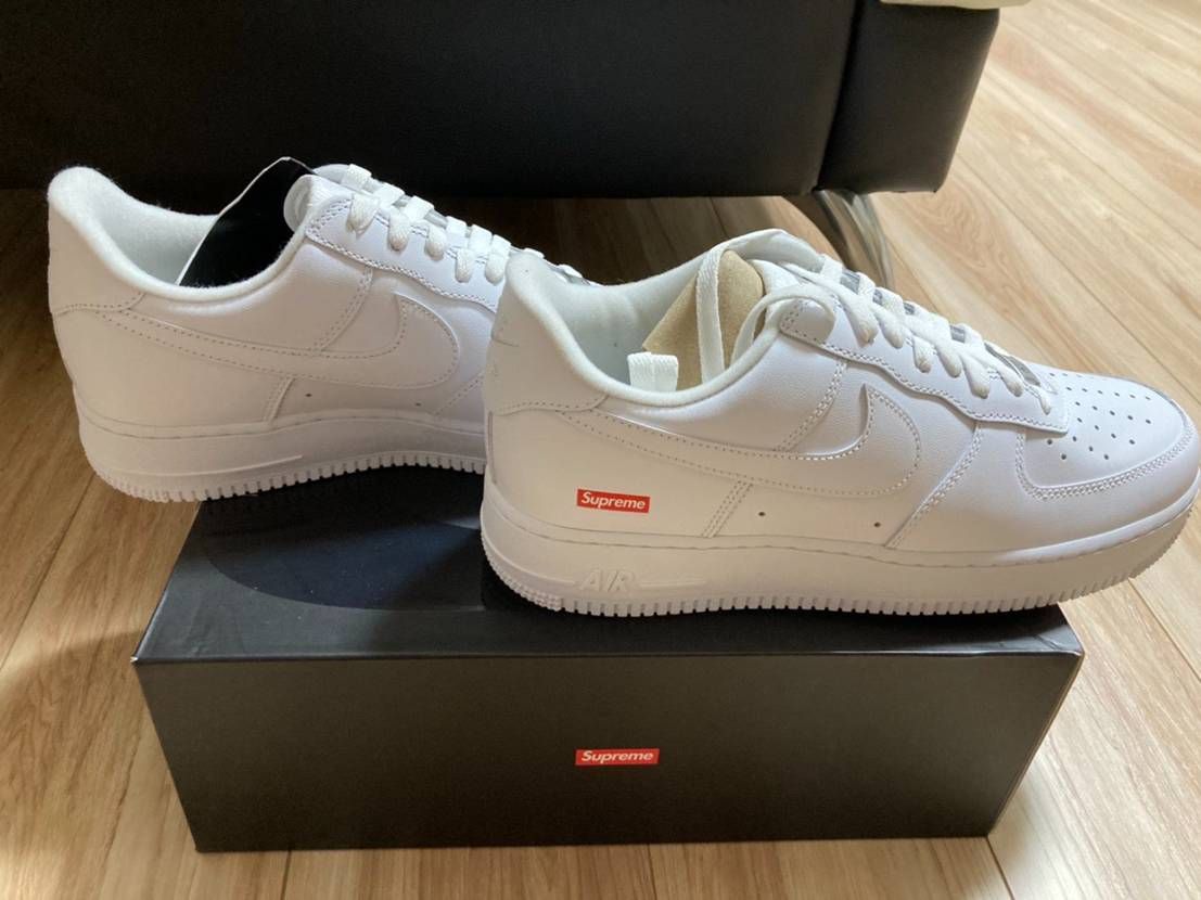 Supreme × Nike Air Force 1 Low "White"