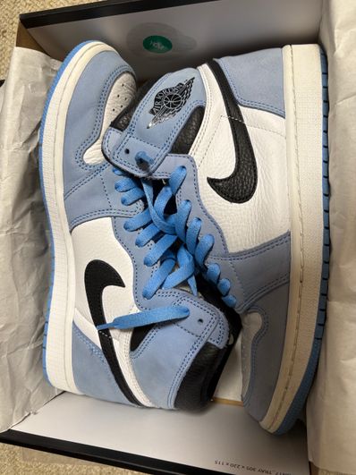 Nike Air Jordan 1 High OG "University Blue"