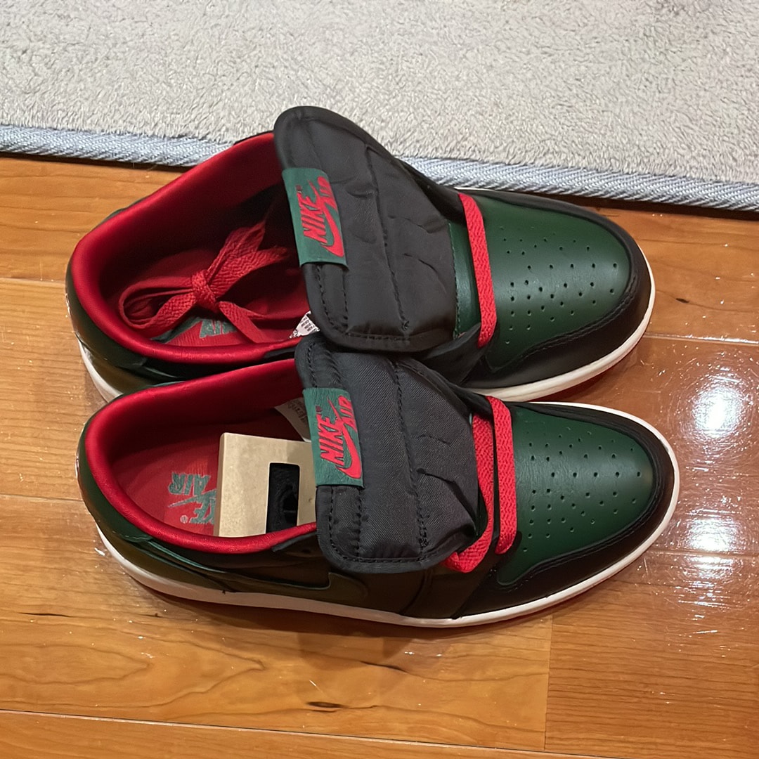 Nike Women's Air Jordan 1 Retro Low OG "Black and Gorge Green"