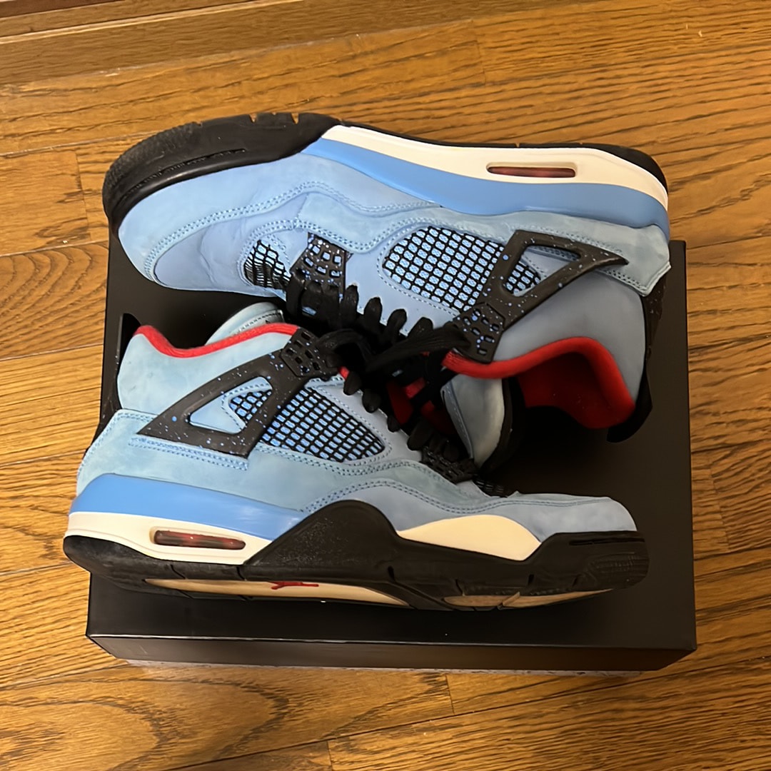 Travis Scott × Nike Air Jordan 4 Retro Cactus Jack "University Blue"
