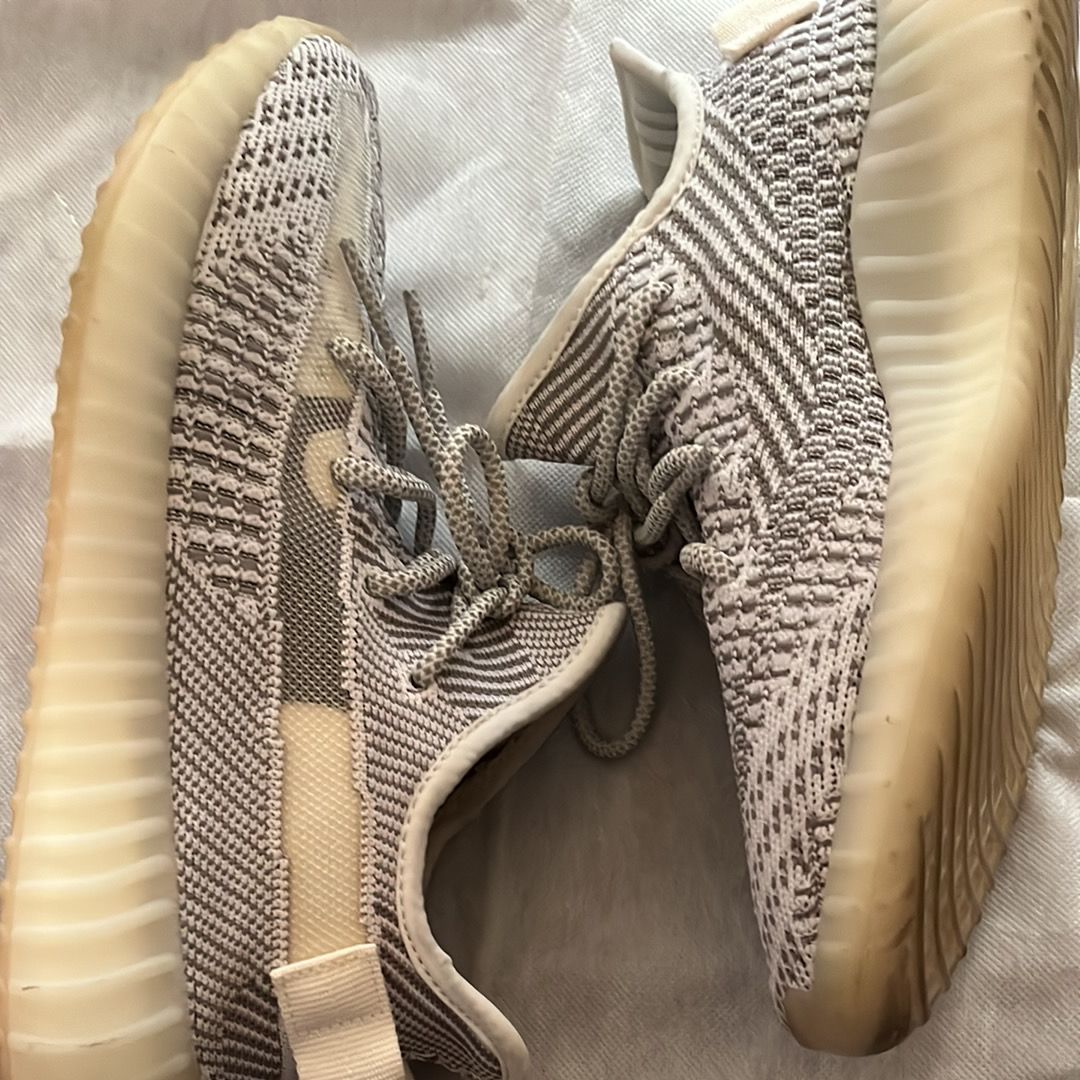adidas YEEZY Boost 350V2 "Static"