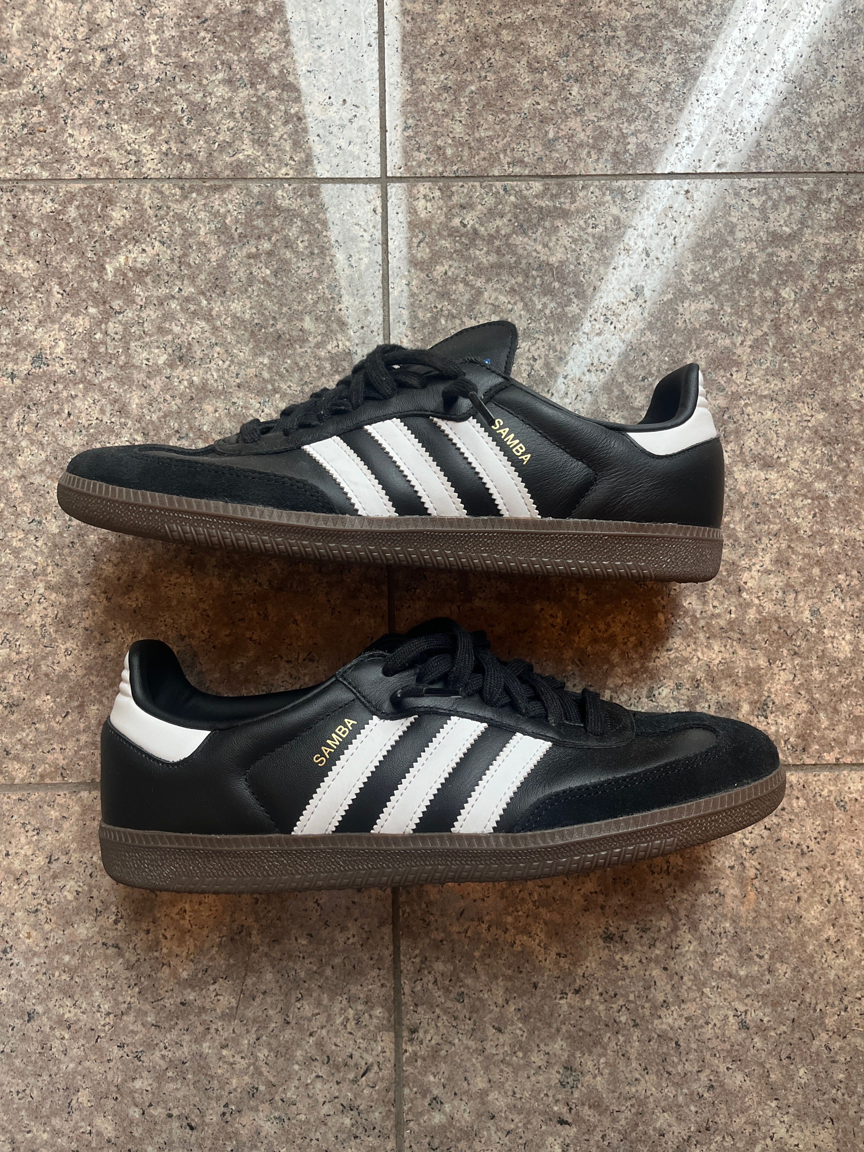 adidas Samba OG "Core Black/Cloud White/Gum"