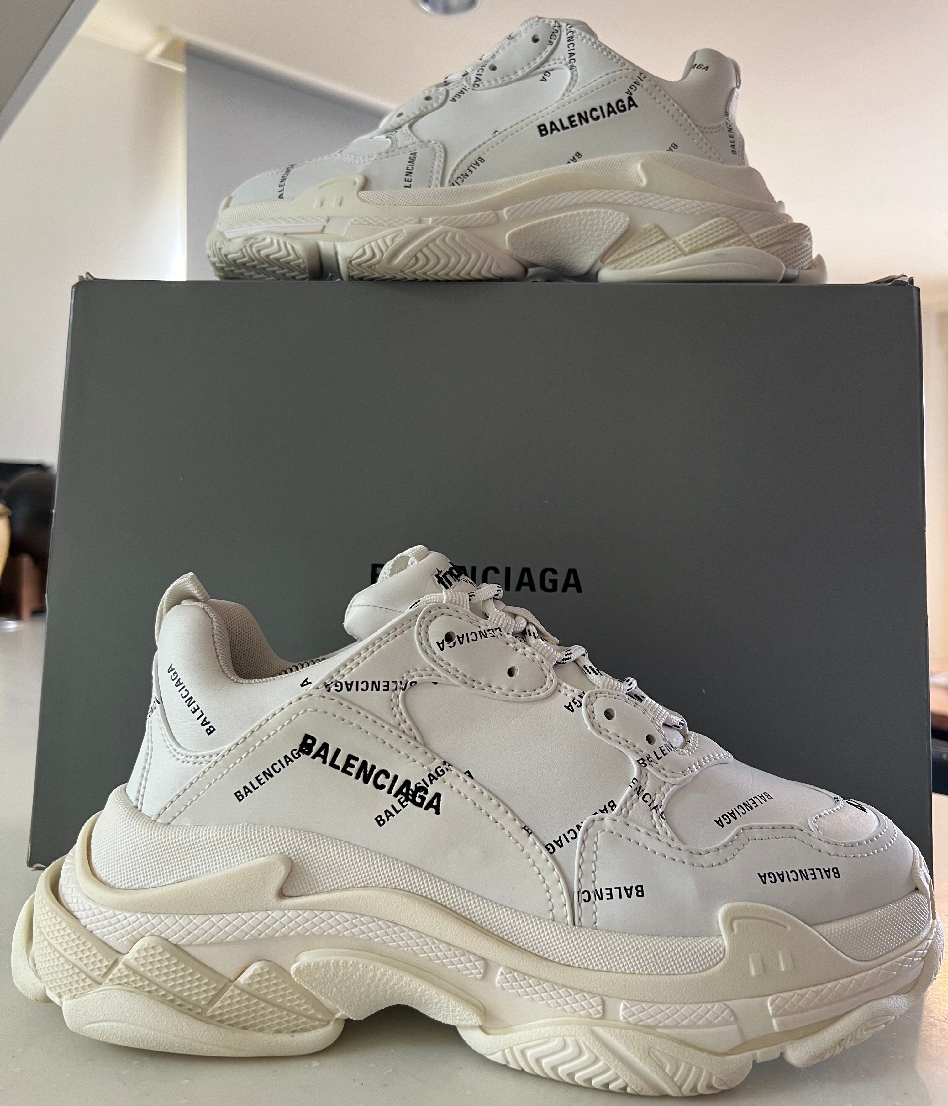 BALENCIAGA TRIPLE S ALLOVER LOGO "WHITE"