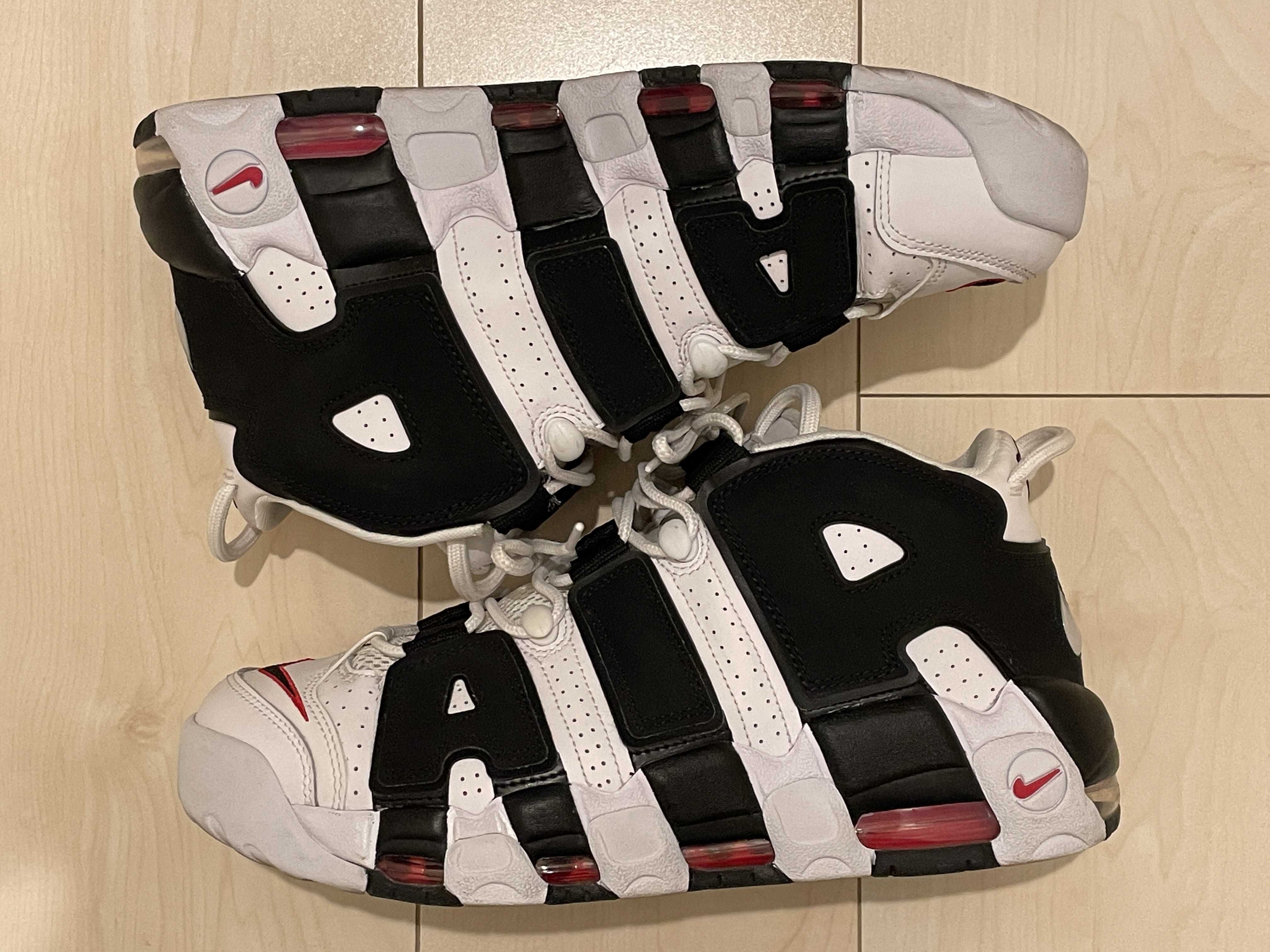 NIKE AIR MORE UPTEMPO "WHITE/BLACK/UNIVERSITY RED"(2020)