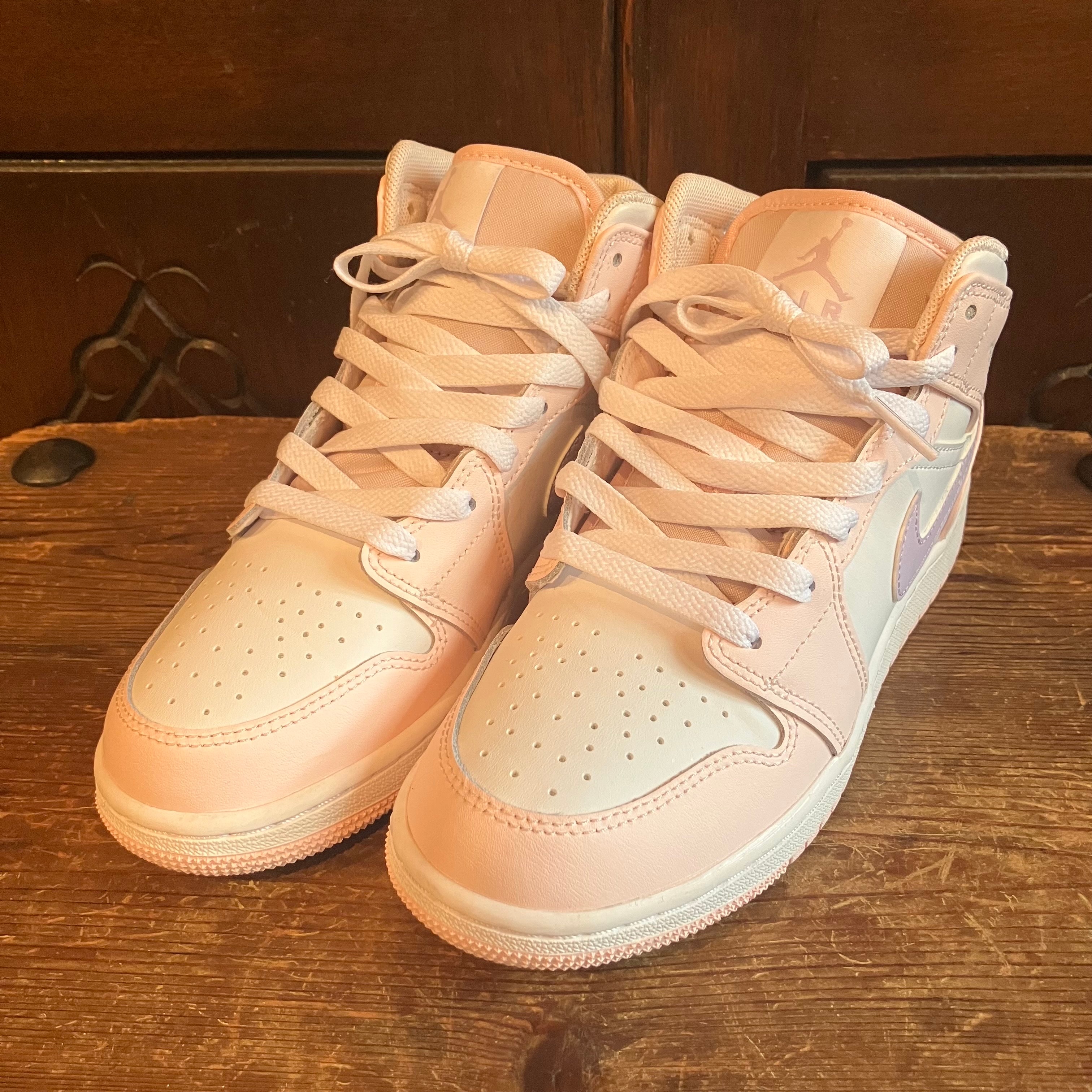 ナイキ GS エアジョーダン1 ミッド "ピンクウォッシュ/ホワイト/バイオレットフロスト"