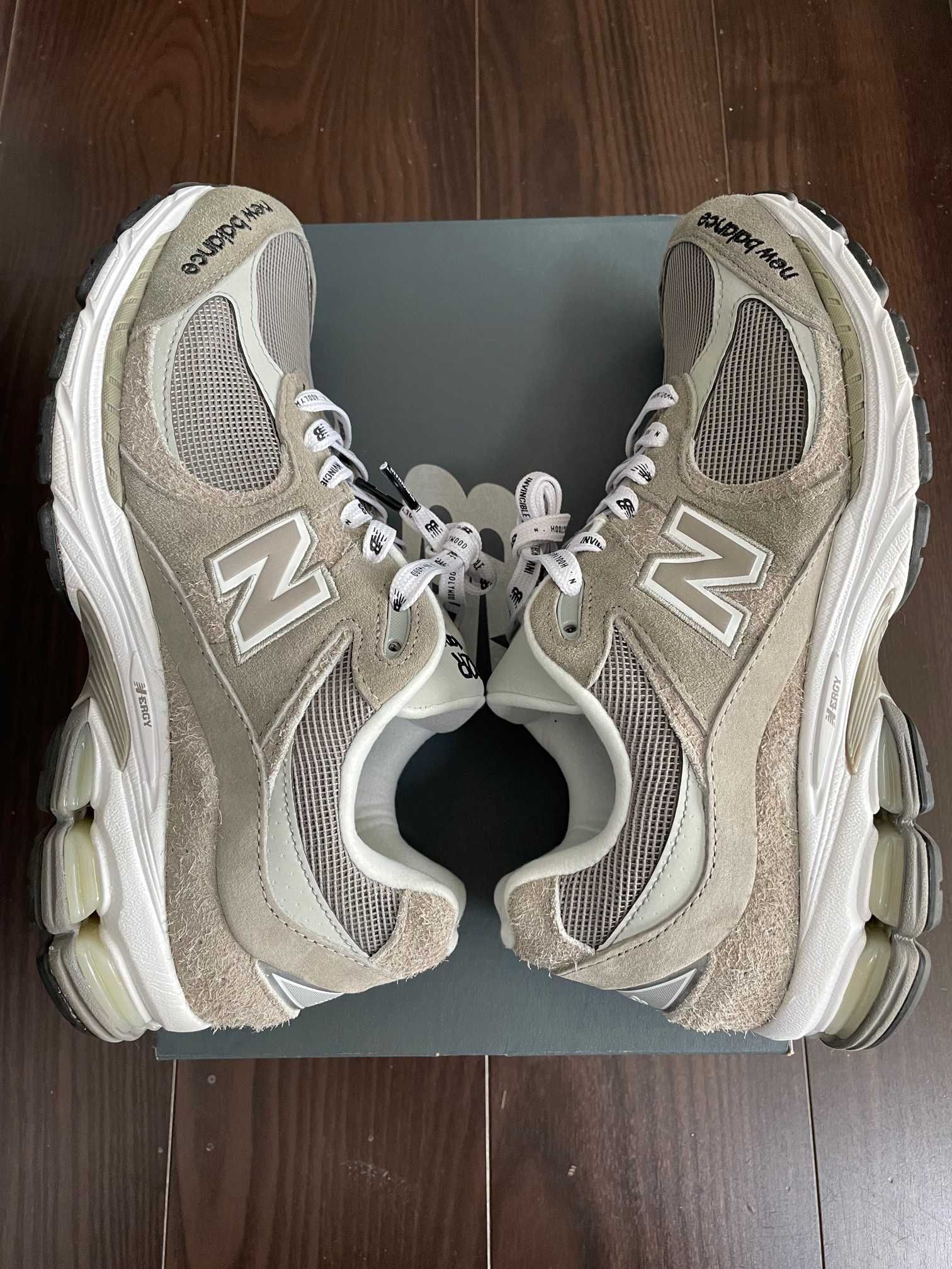 N.HOLLYWOOD × INVINCIBLE × New Balance 2002R "Gray"