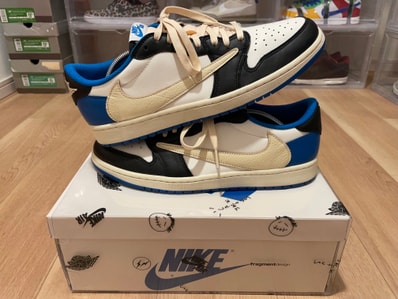 Travis Scott × fragment design × Nike Air Jordan 1 Low OG SP "Military Blue"