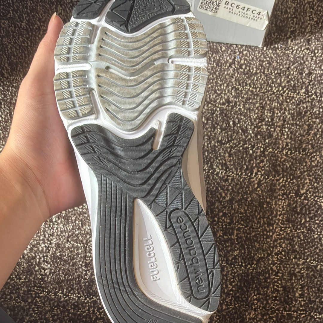 New Balance 990V6 "Gray" (Heel Logo NB)