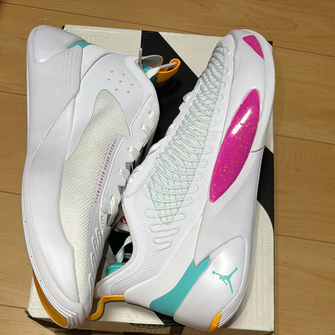 Nike Luka 1 "White/Fire Pink"