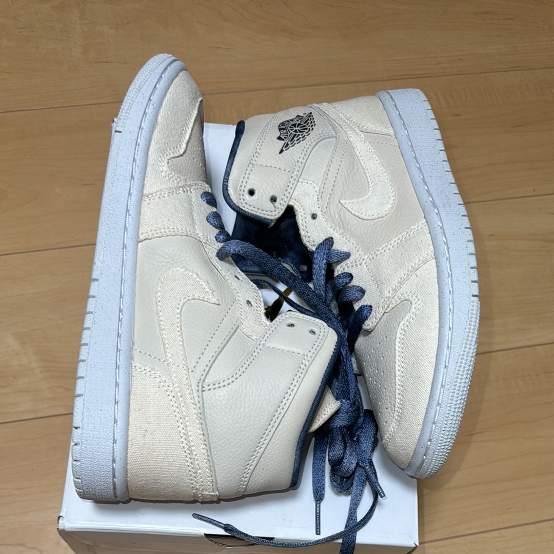 Nike Women's Air Jordan 1 Mid "Sanddrift/Indigo"