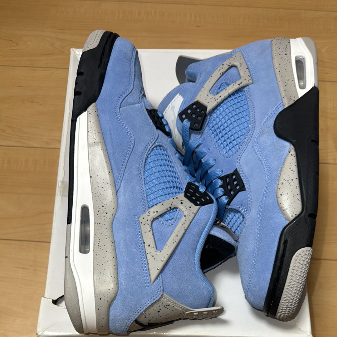 Nike Air Jordan 4 "University Blue"