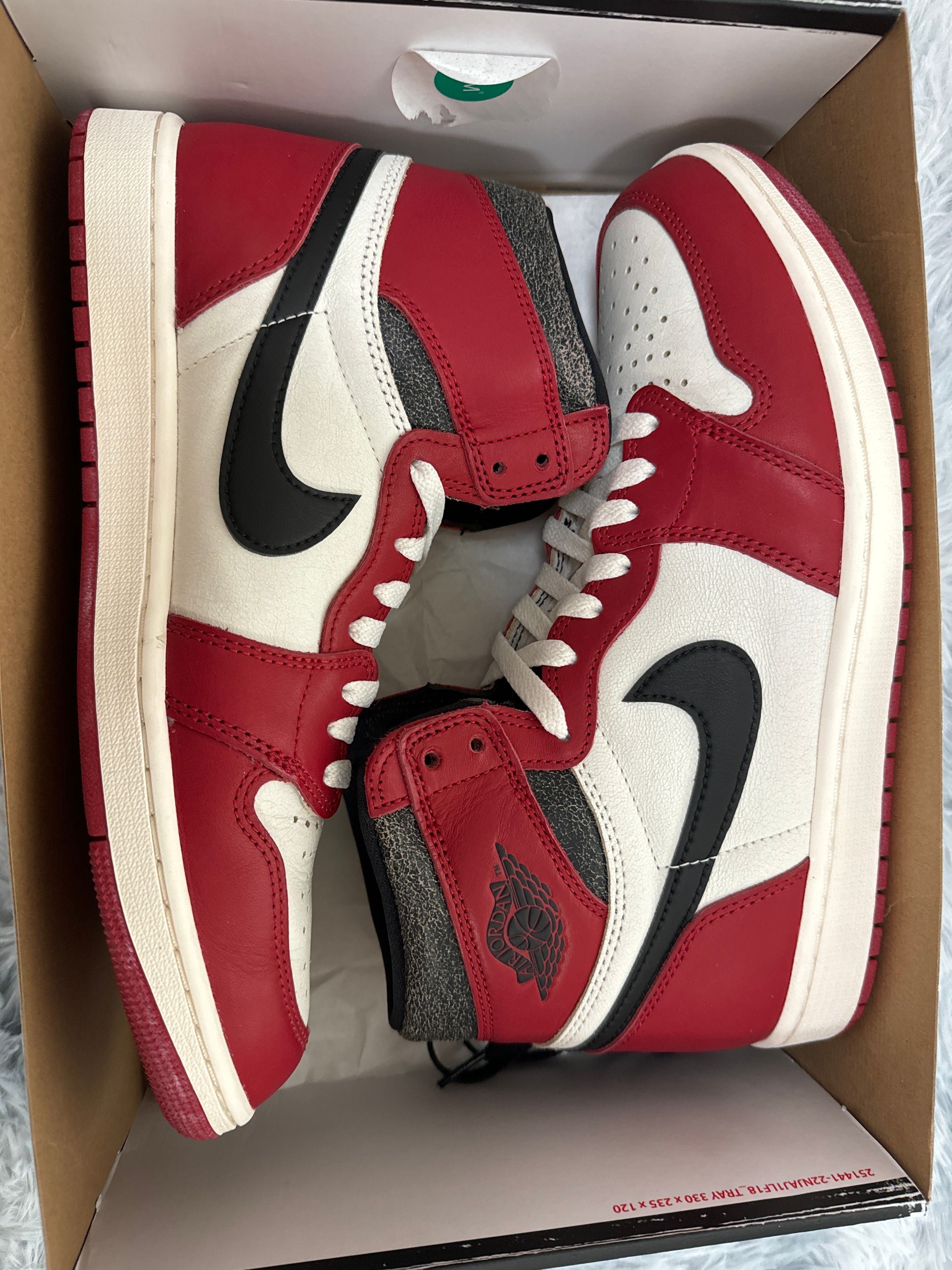 Nike Air Jordan 1 High OG "Lost & Found/Chicago"