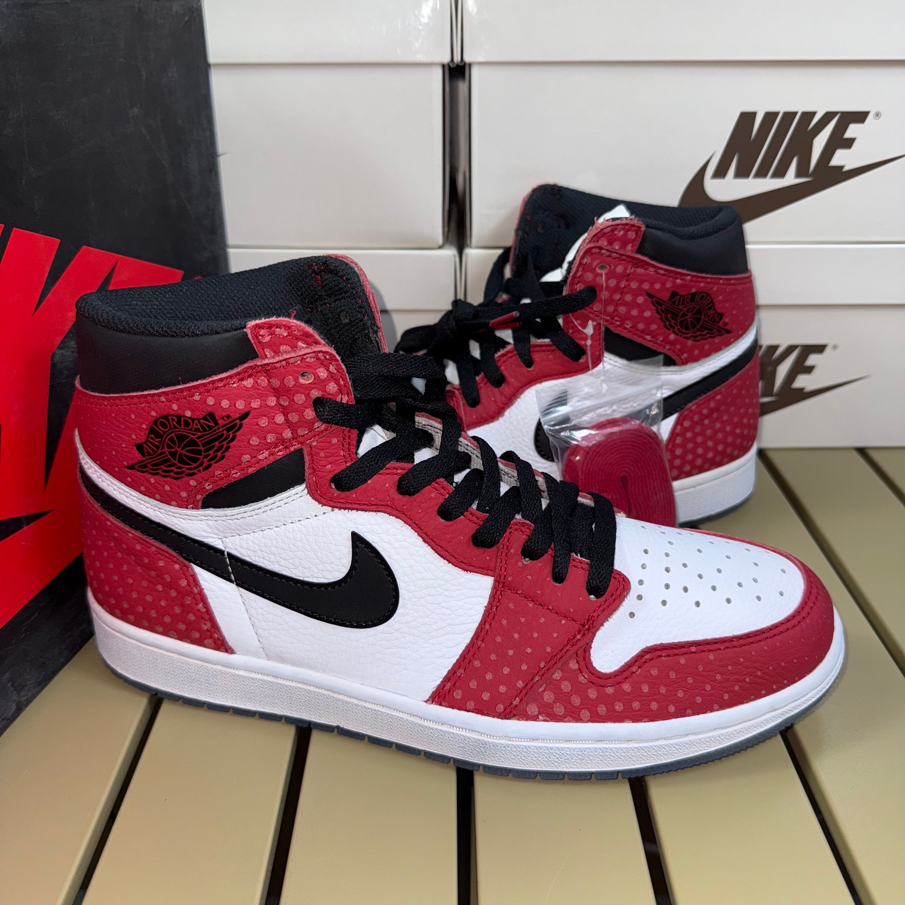 Spiderman × Nike Air Jordan 1 Origin Story "Gym Red/White/Photo Blue/Black"