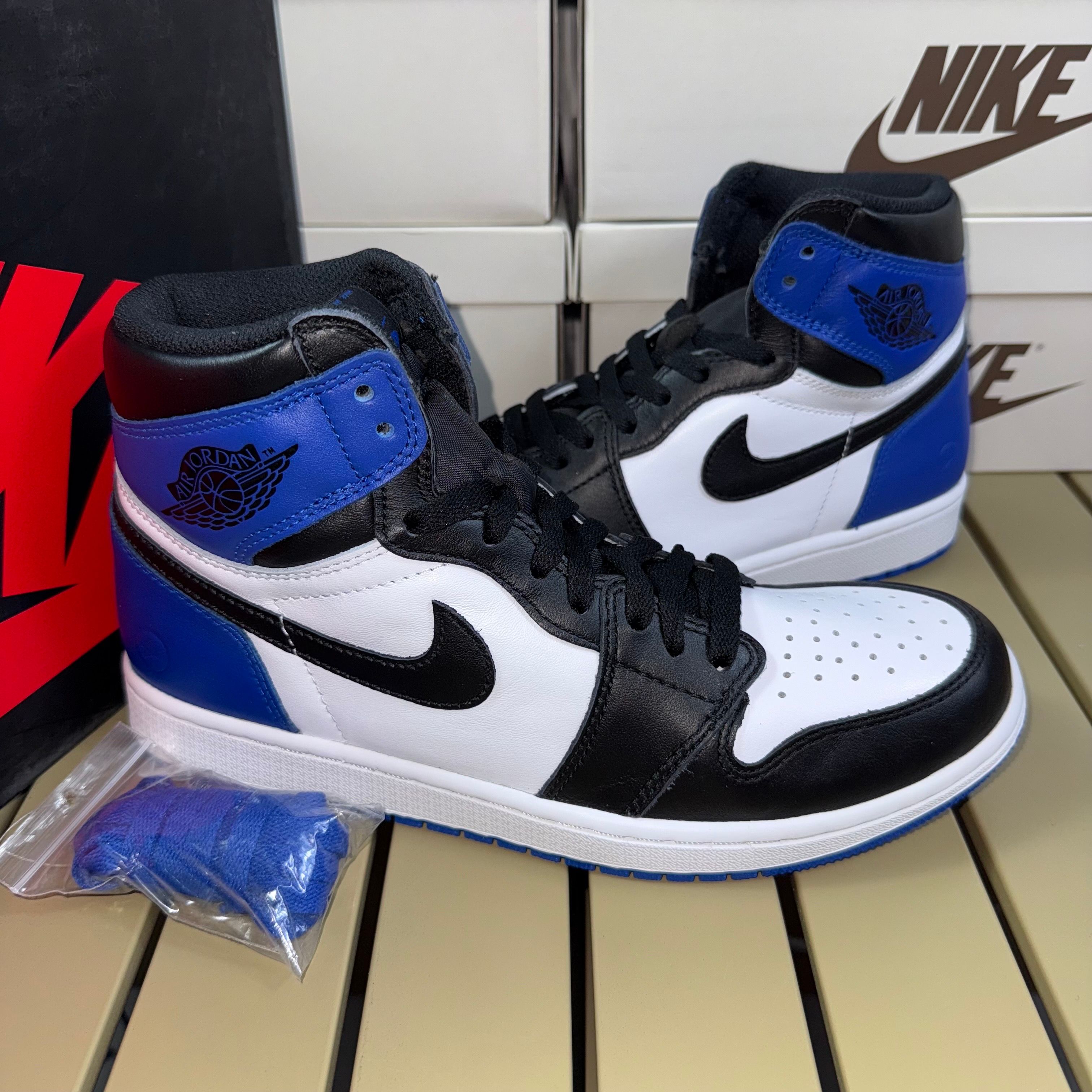 fragment design × Nike Air Jordan 1 Retro High OG "Black/Sport Royal/White"
