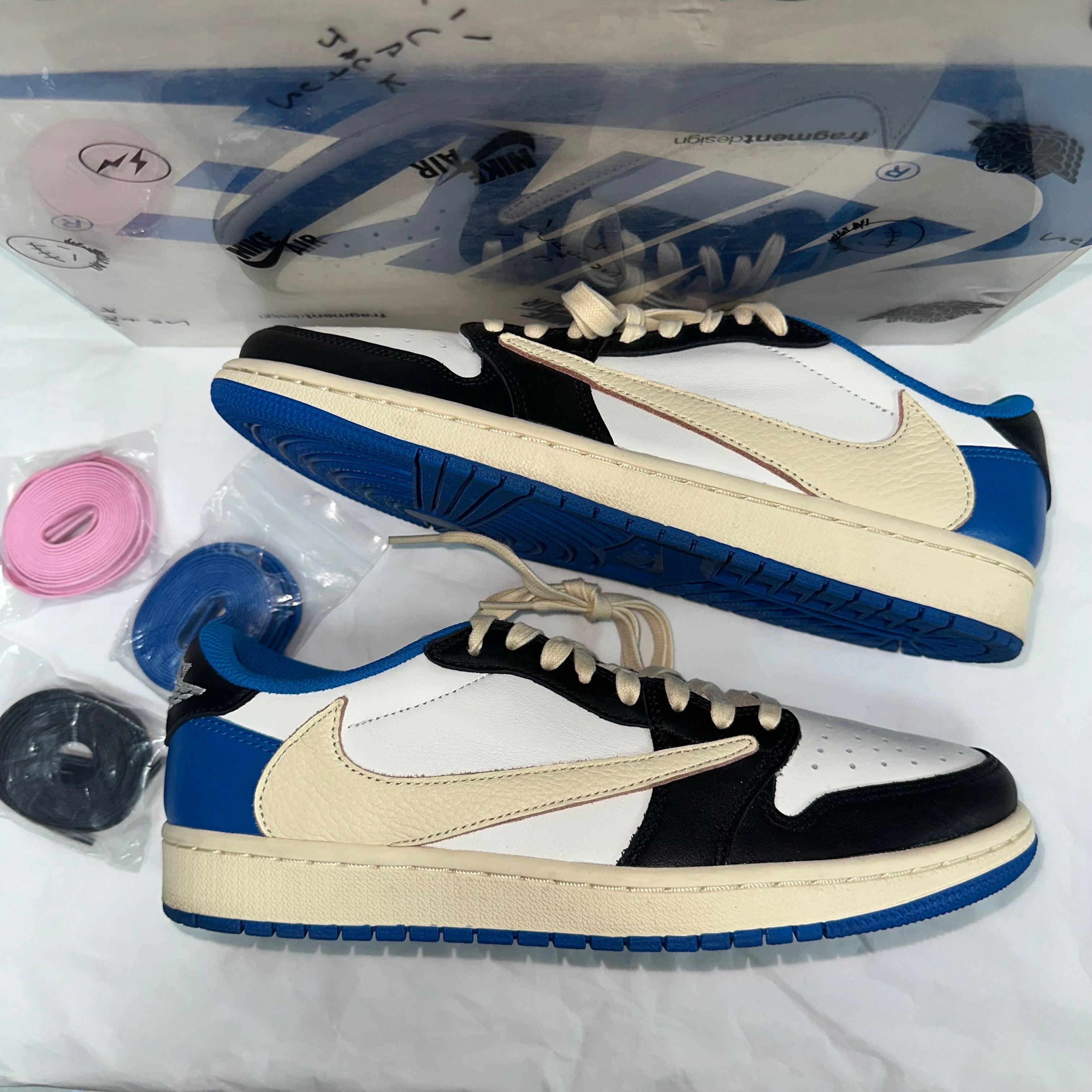 Travis Scott × fragment design × Nike Air Jordan 1 Low OG SP "Military Blue"