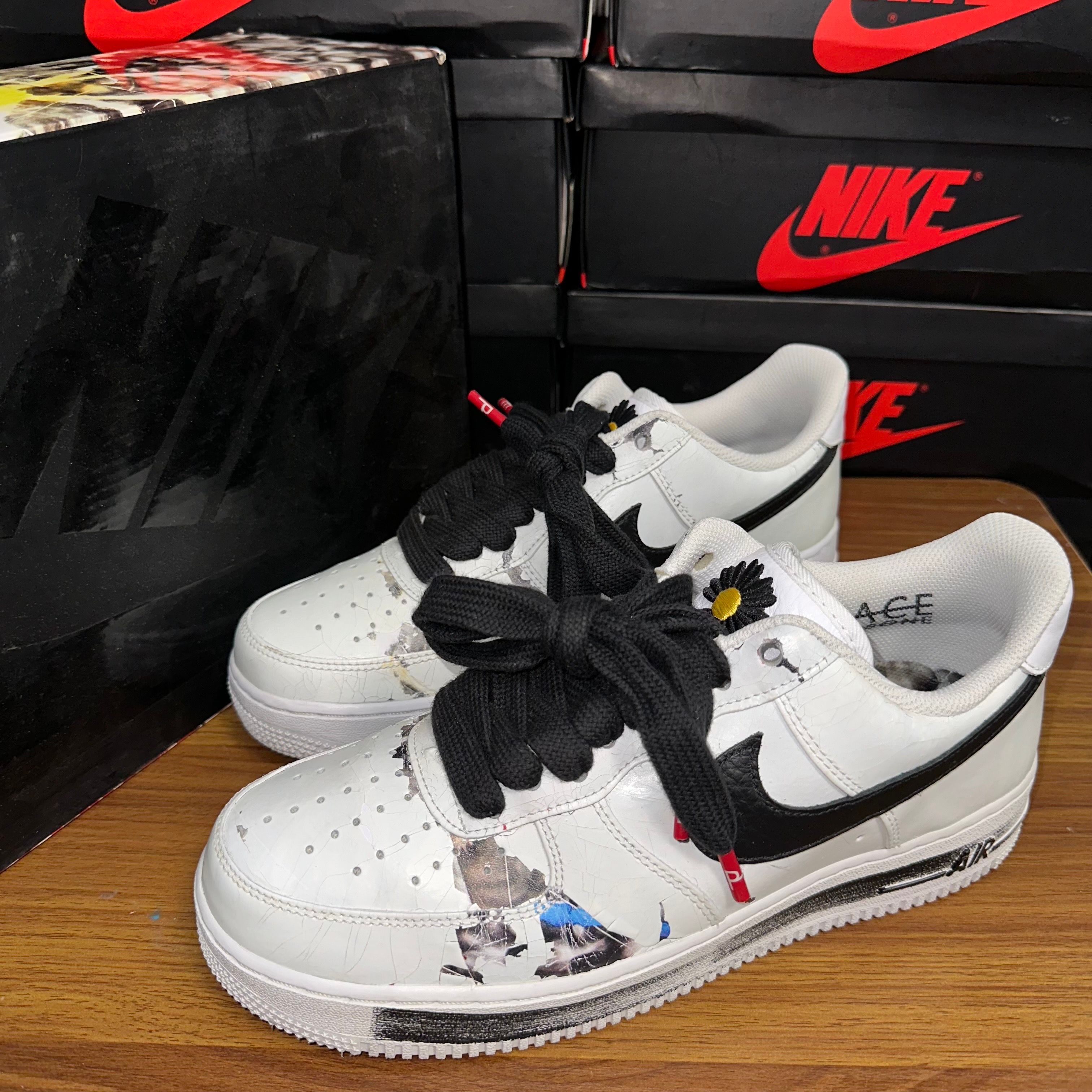 PEACEMINUSONE × Nike Air Force 1 Low "Para-noise/White/Black" / G-DRAGON
