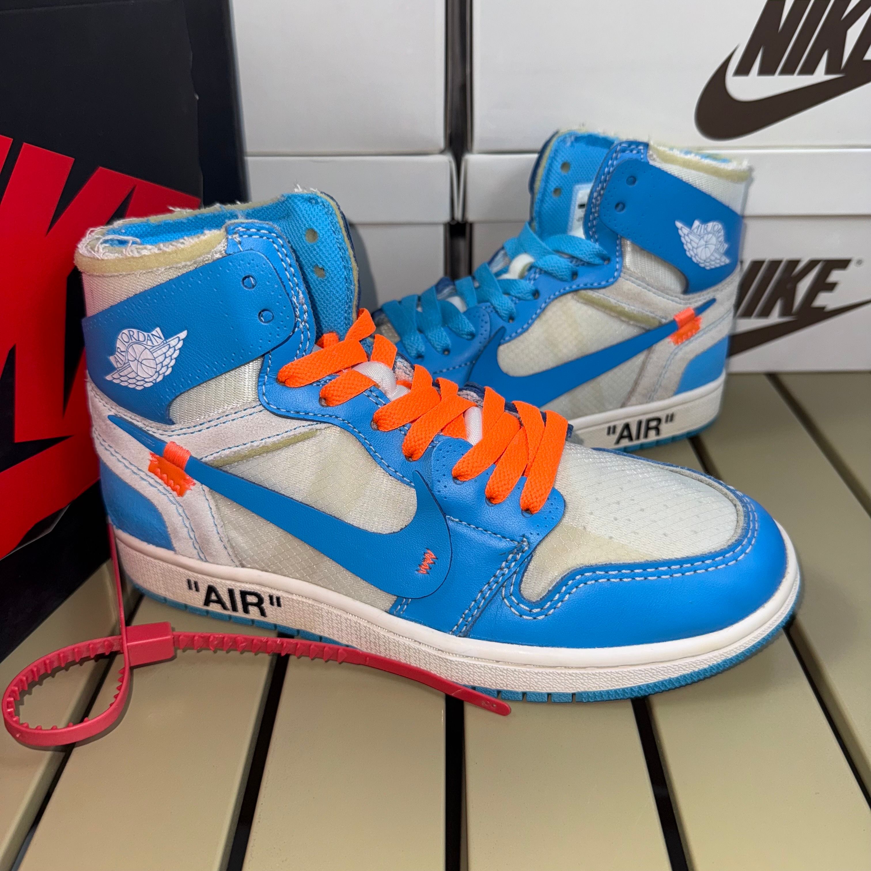 Off-White × Nike Air Jordan 1 High UNC "White/Dark Powder Blue"