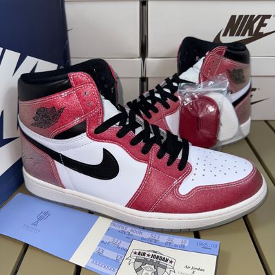 Trophy Room × Nike Air Jordan 1 High OG "Chicago"