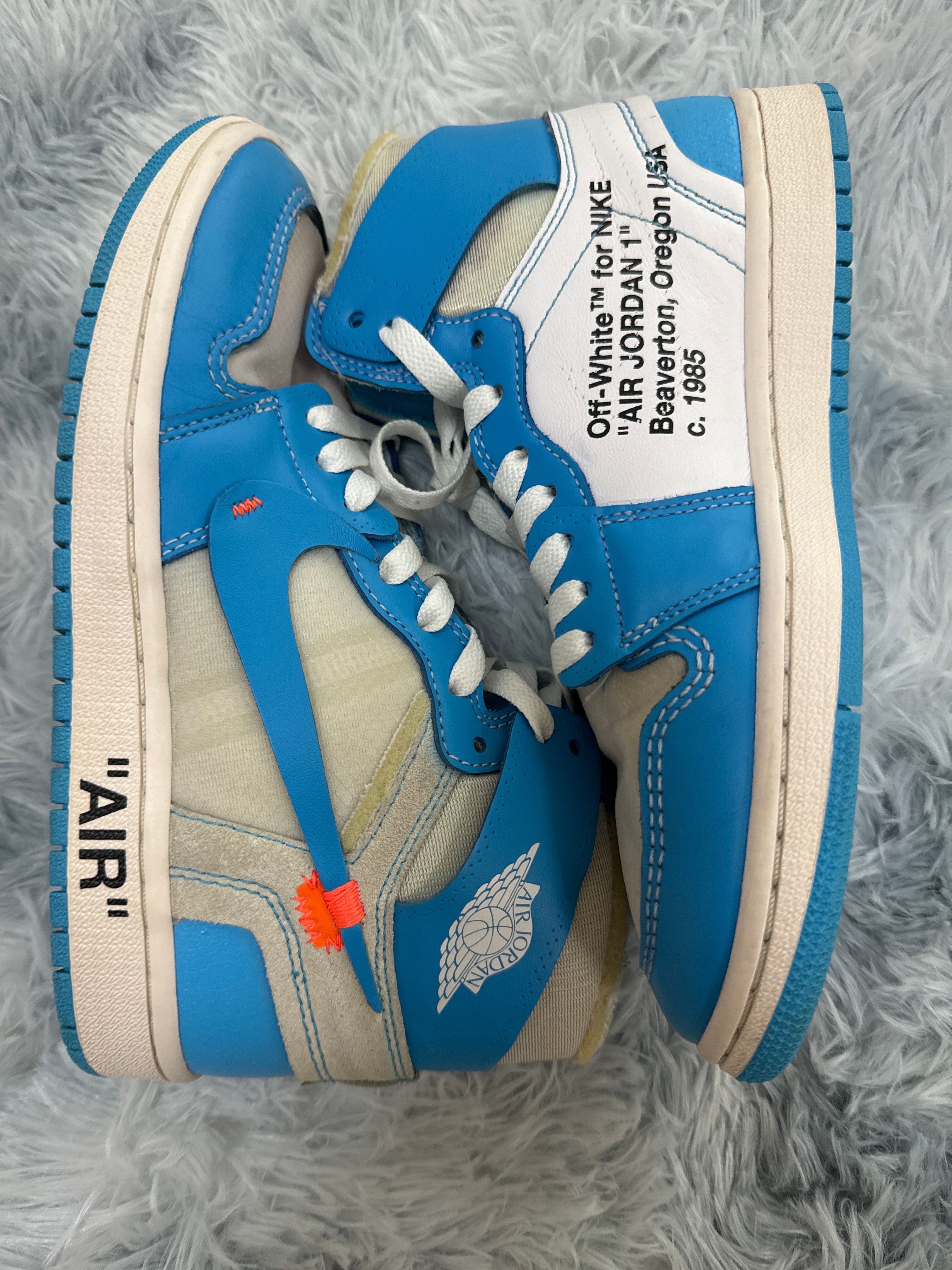Off-White × Nike Air Jordan 1 High UNC "White/Dark Powder Blue"