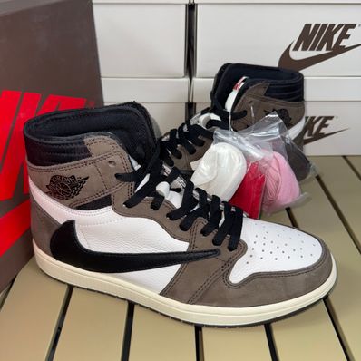 Travis Scott × Nike Air Jordan 1 Retro High OG TS SP "Sail/Dark Mocha"