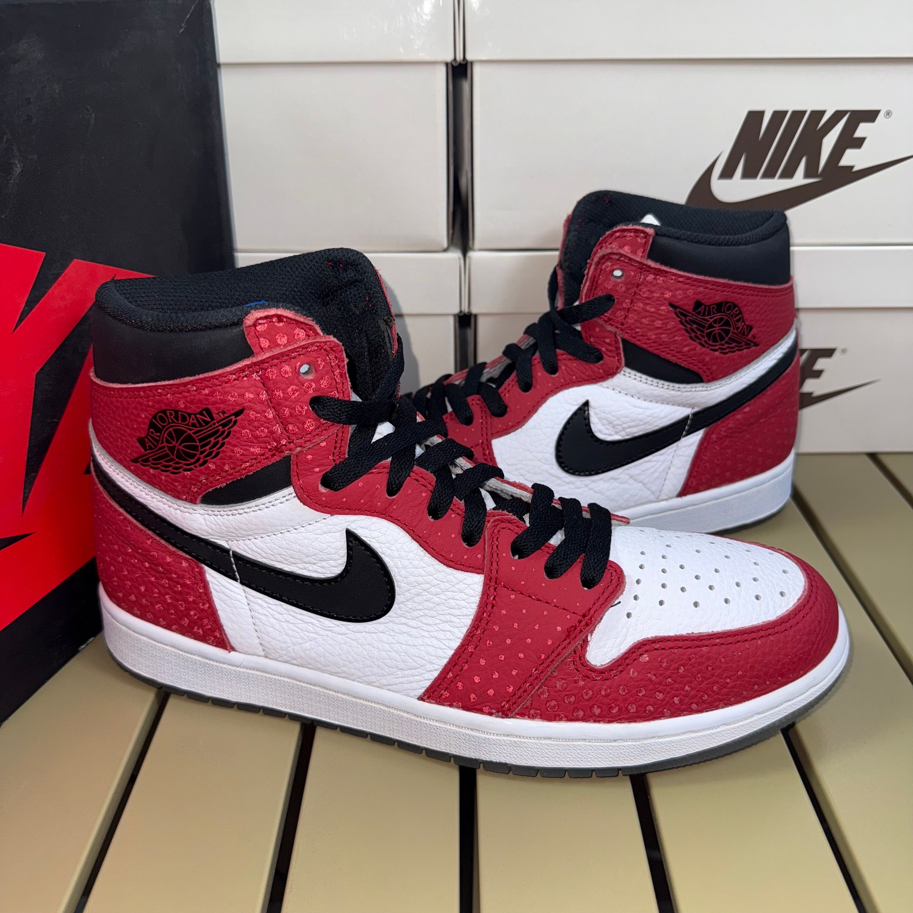 Spiderman × Nike Air Jordan 1 Origin Story "Gym Red/White/Photo Blue/Black"