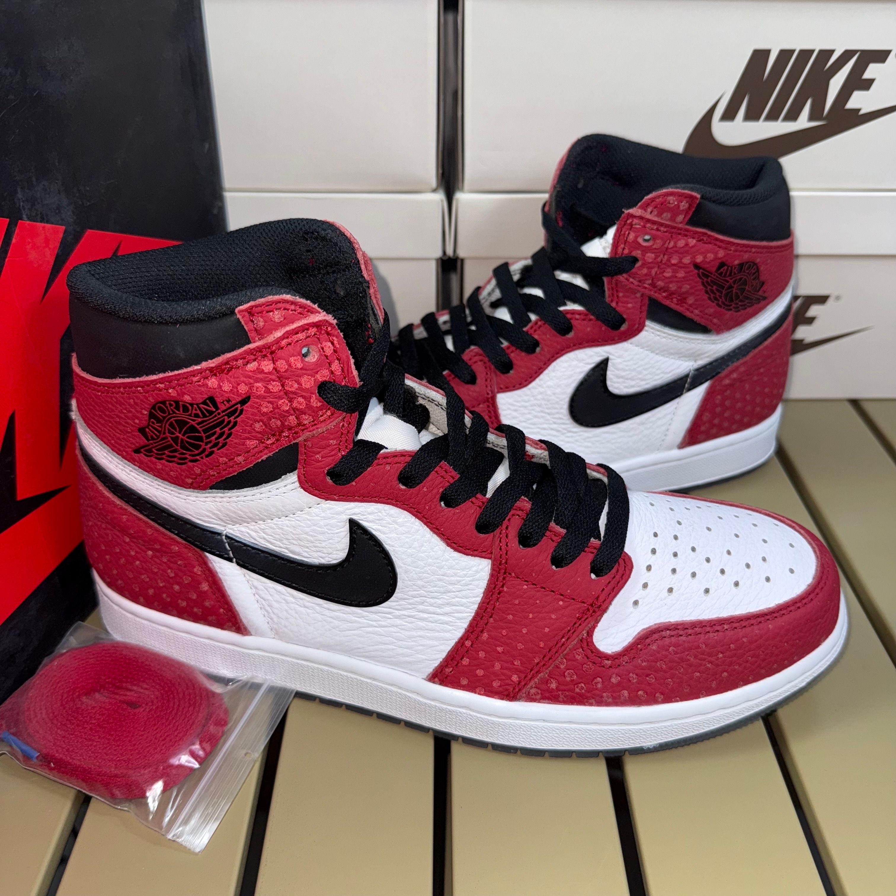 Spiderman × Nike Air Jordan 1 Origin Story "Gym Red/White/Photo Blue/Black"