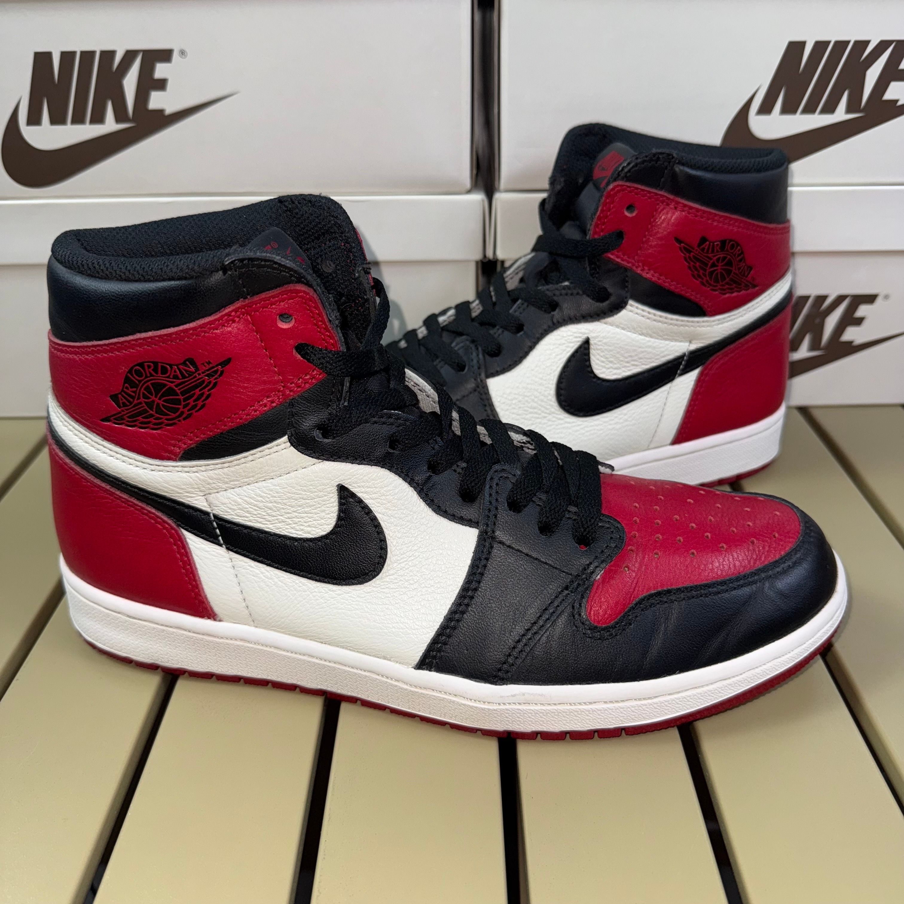Nike Air Jordan 1 Retro High OG "Bred Toe"