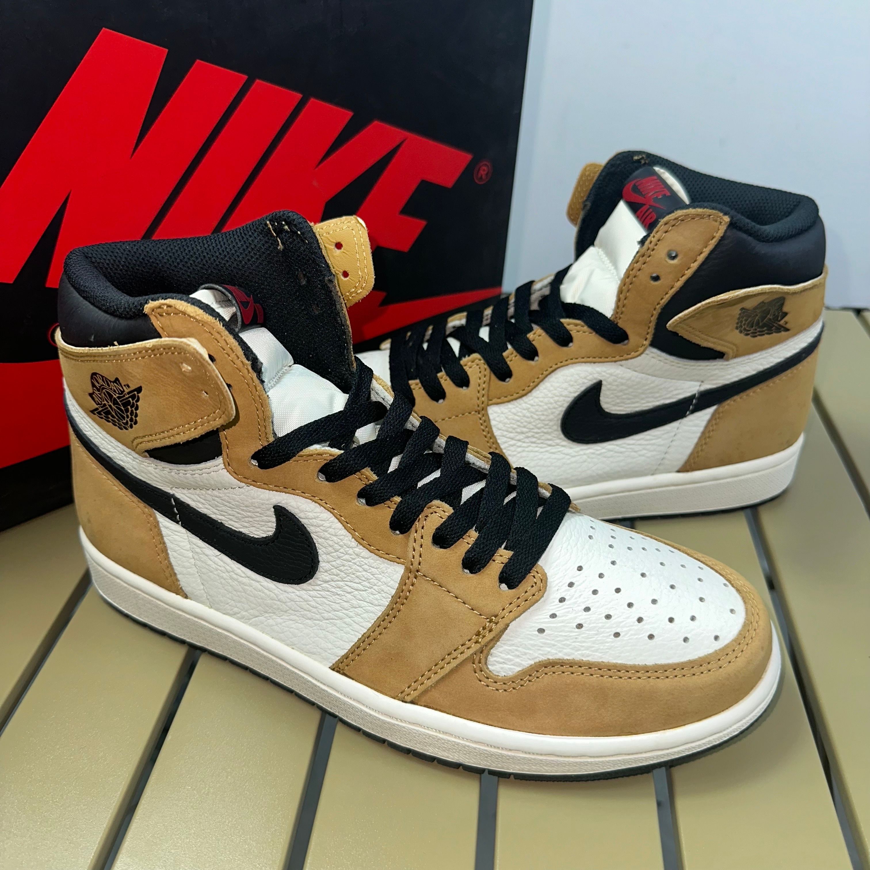 Nike Air Jordan 1 RETRO High "Rookie of The Year"