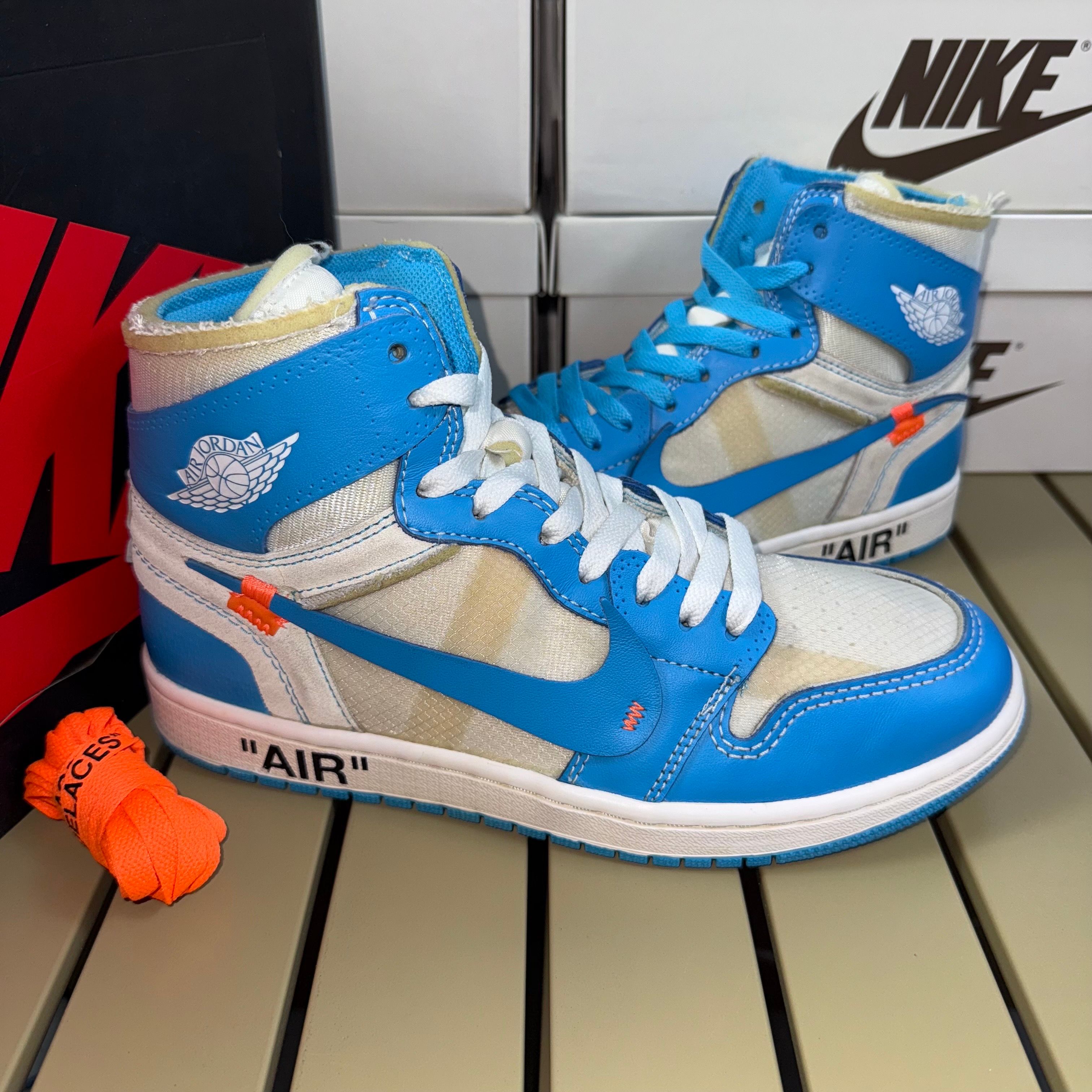Off-White × Nike Air Jordan 1 High UNC "White/Dark Powder Blue"