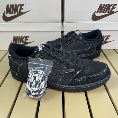 Travis Scott × Nike Air Jordan 1 Low OG SP "Black Phantom"