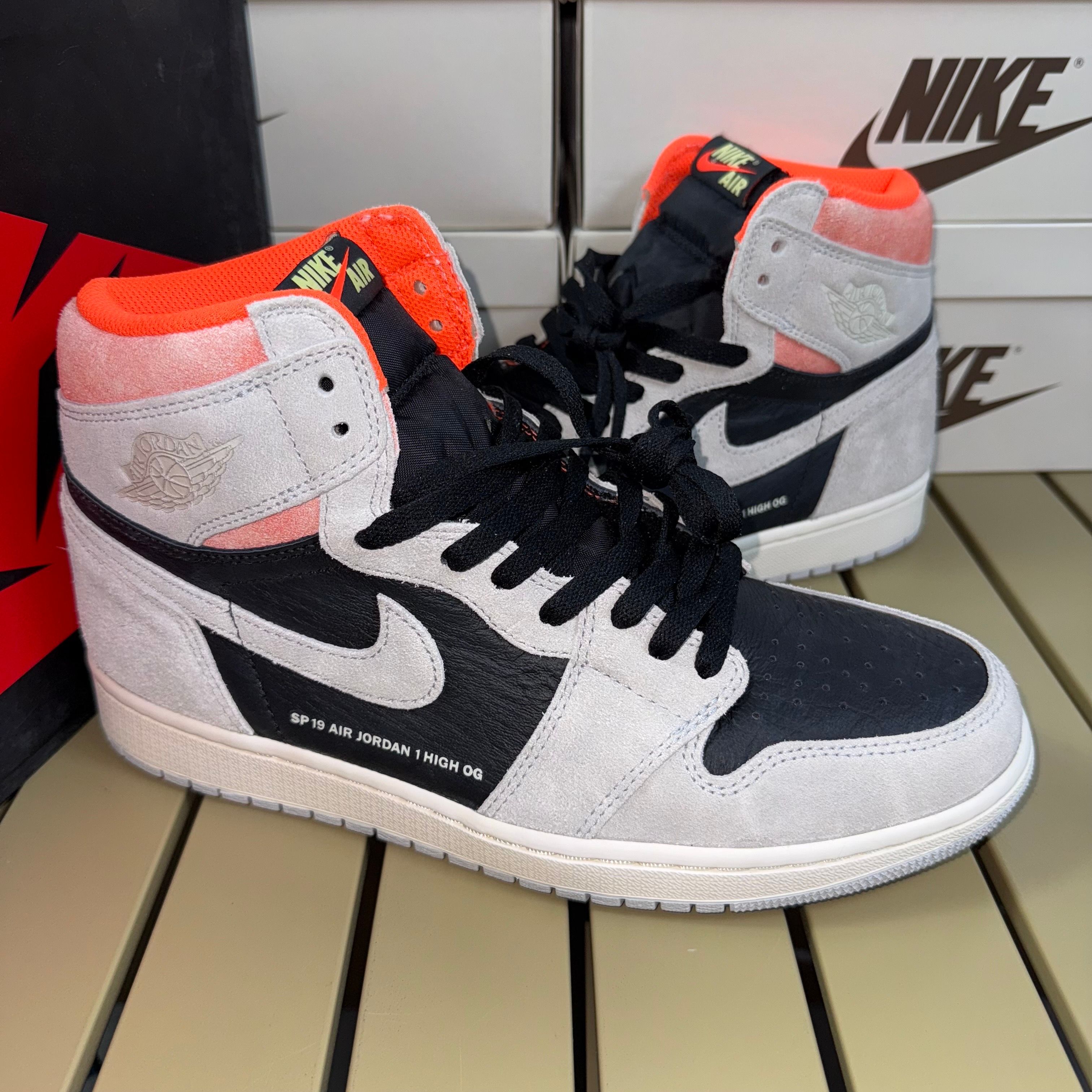Nike Air Jordan 1 RETRO High OG 
