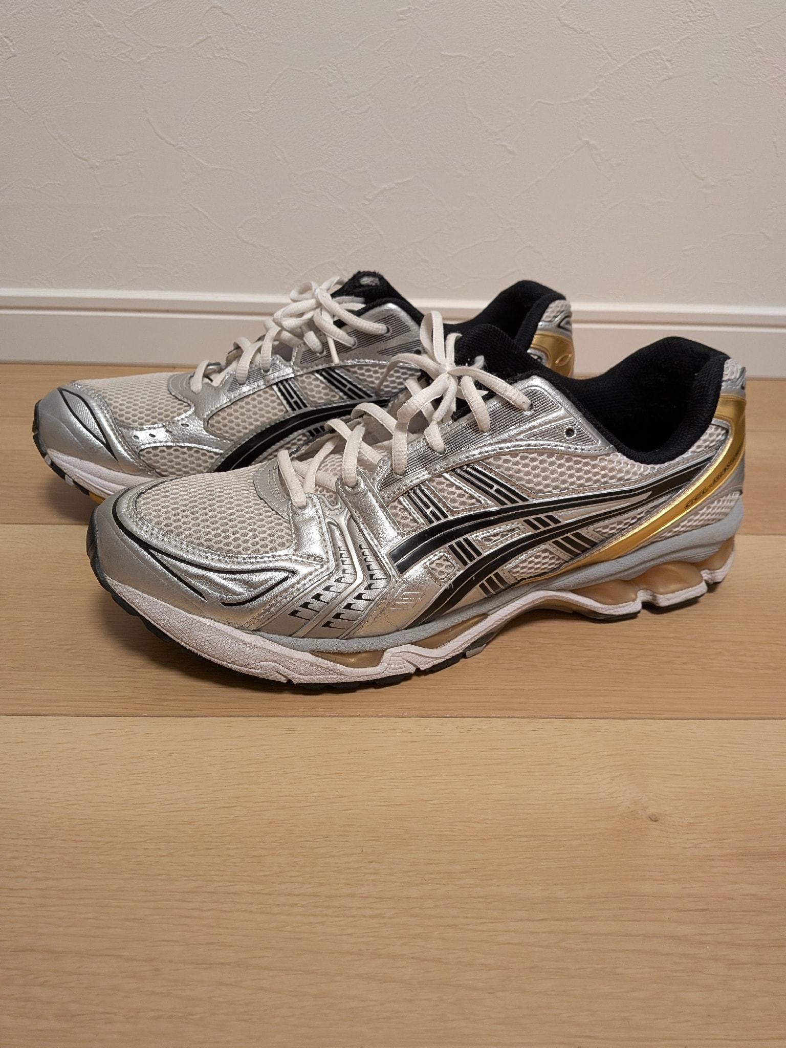 Asics Gel-Kayano 14 "White/Pure Gold"