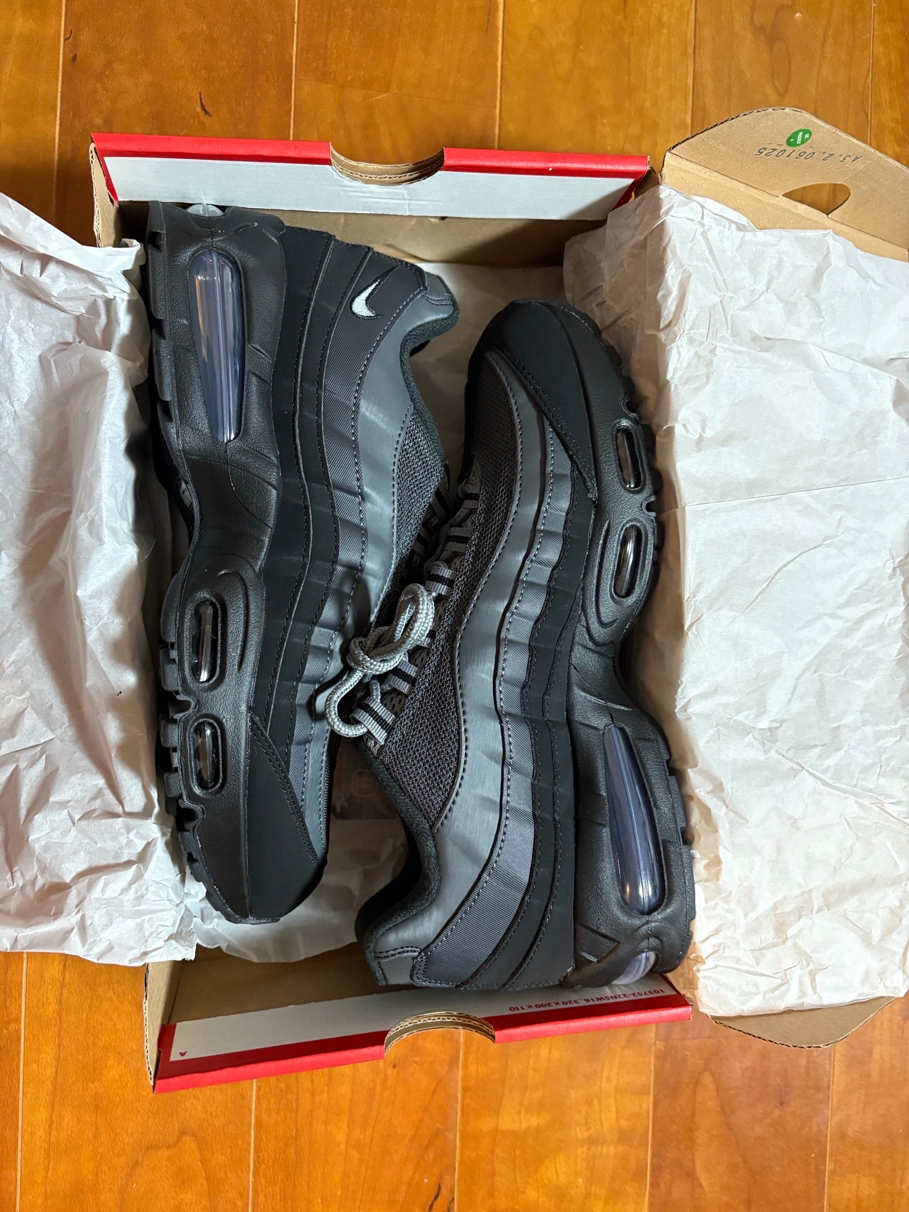 ナイキ エアマックス 95 ビッグバブル "ブラック/ライムブラスト"