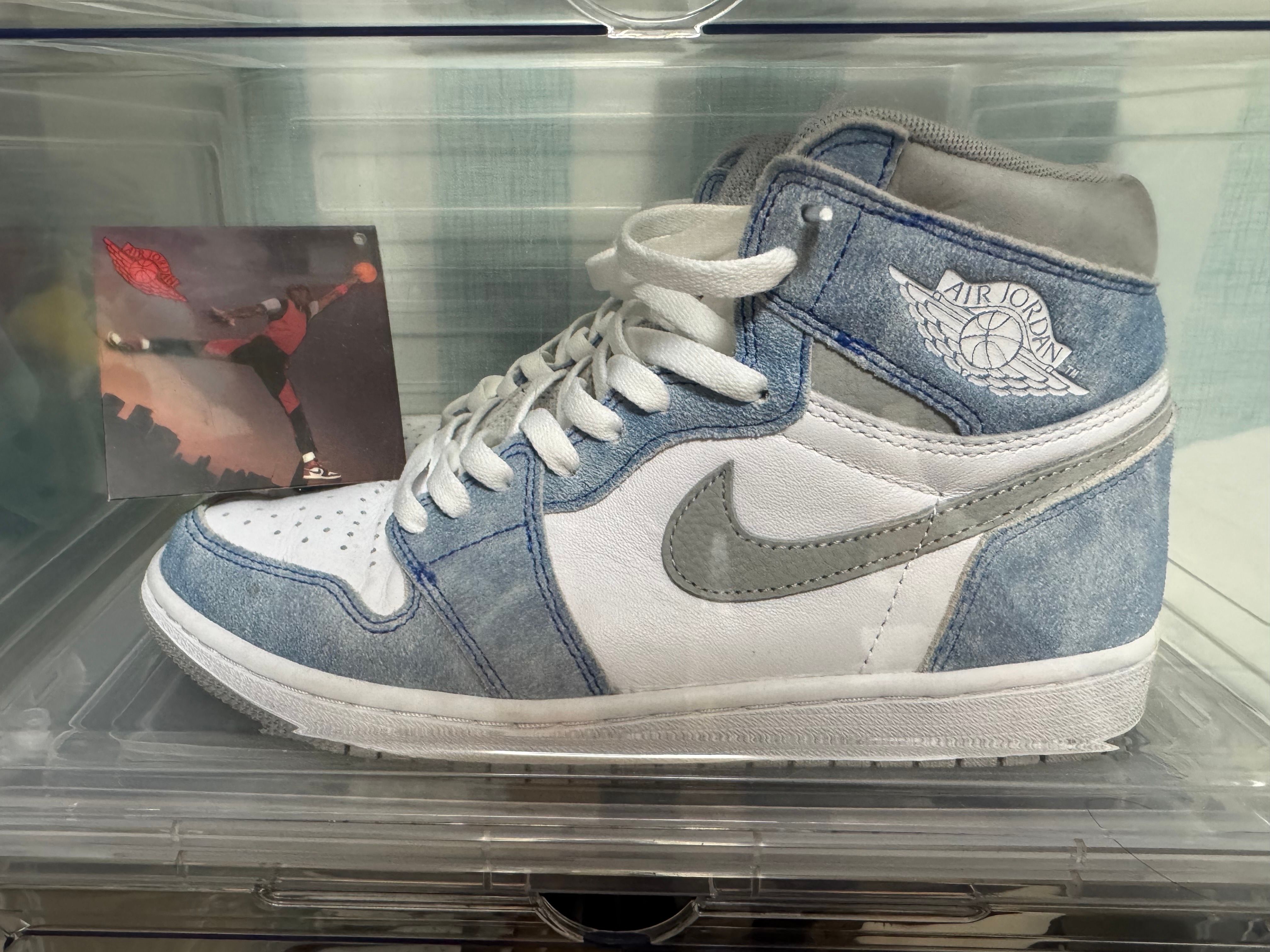 Nike Air Jordan 1 High OG "Hyper Royal"