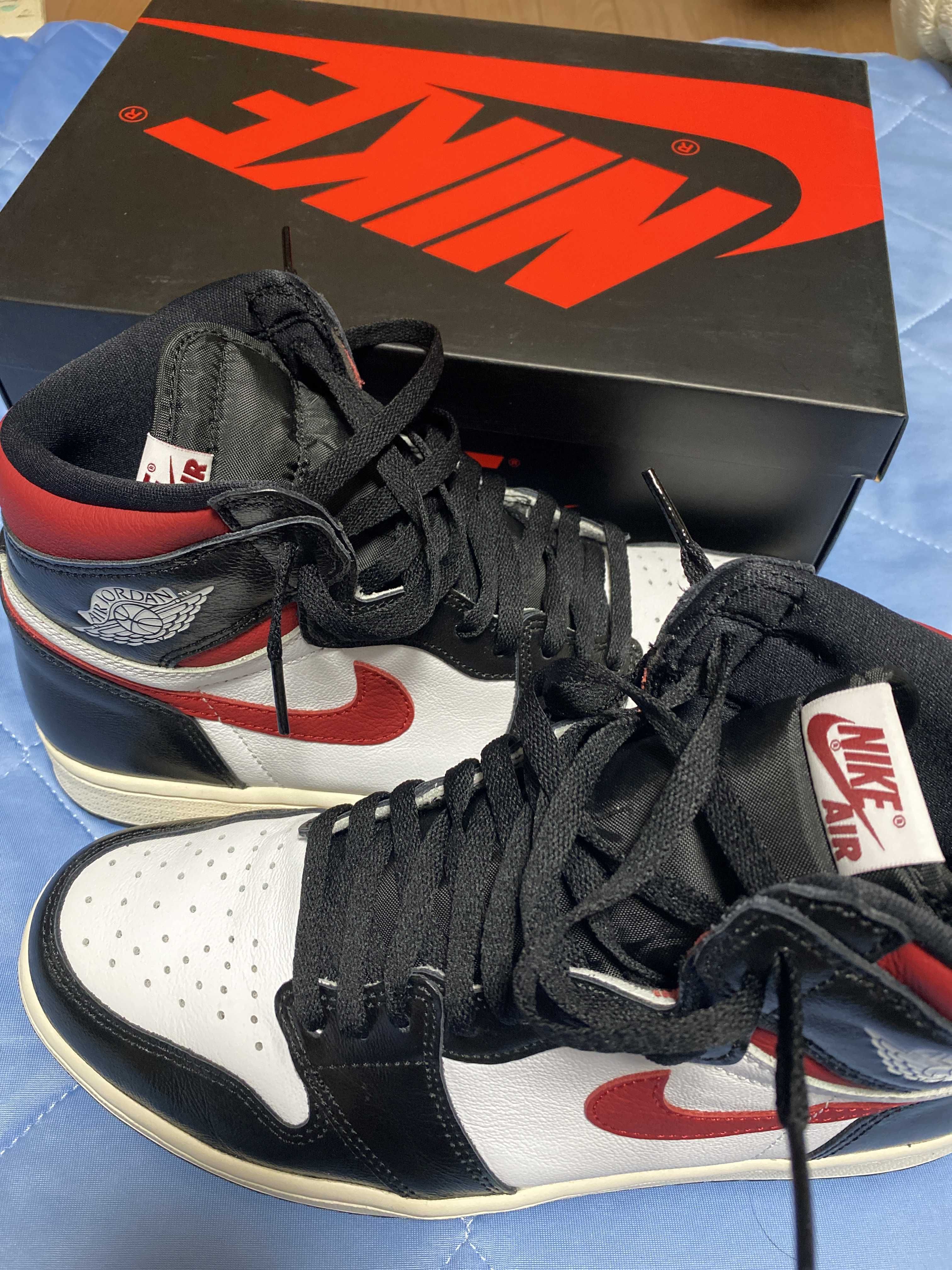 Nike Air Jordan 1 Retro High "Black/White/Sail/Gym Red"