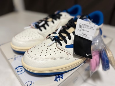 Travis Scott × fragment design × Nike Air Jordan 1 Low OG "Sail/Military Blue"
