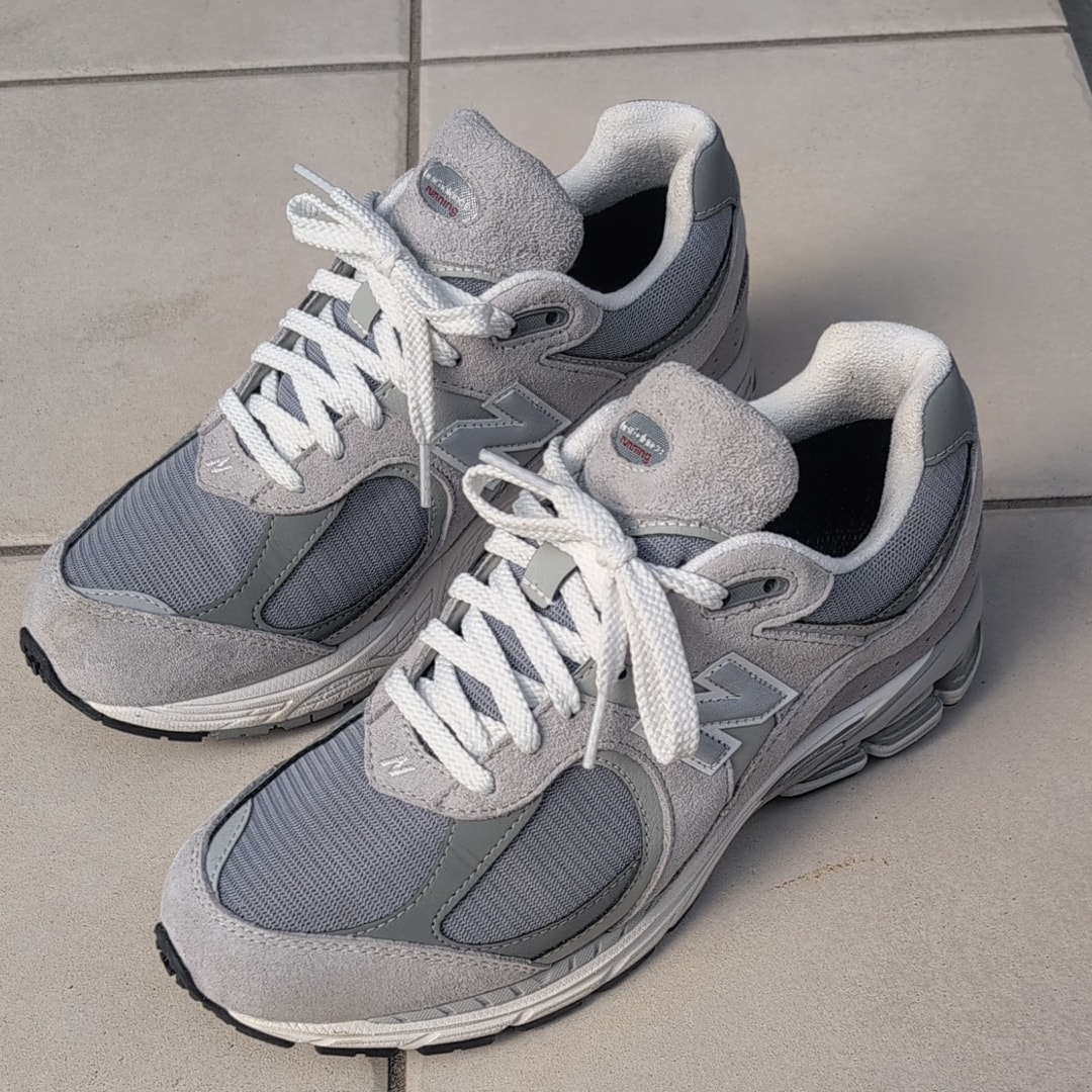 ニューバランス 2002R ゴアテックス "コンクリート"