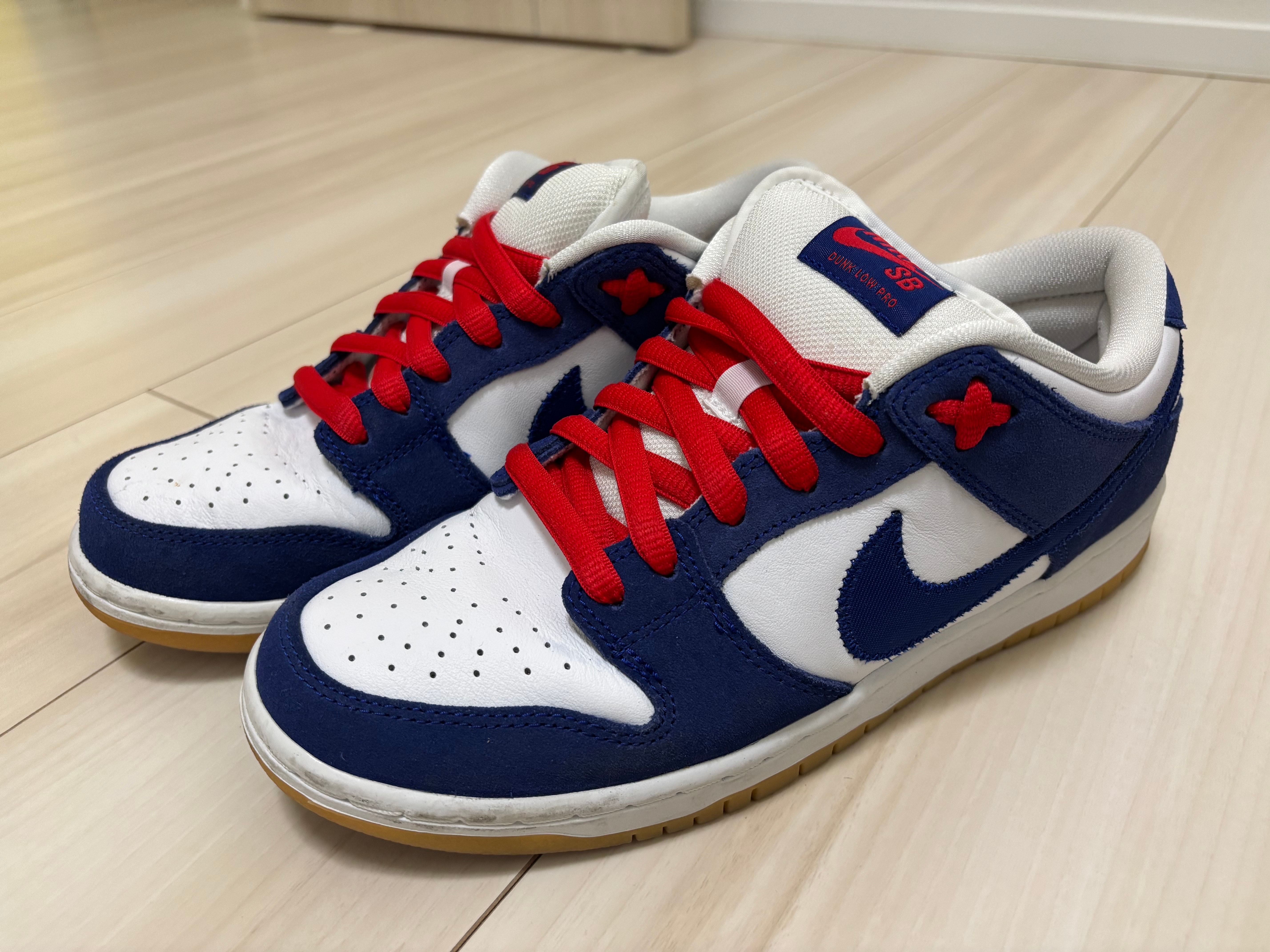 Nike SB Dunk Low "Los Angeles Dodgers/Deep Royal Blue"