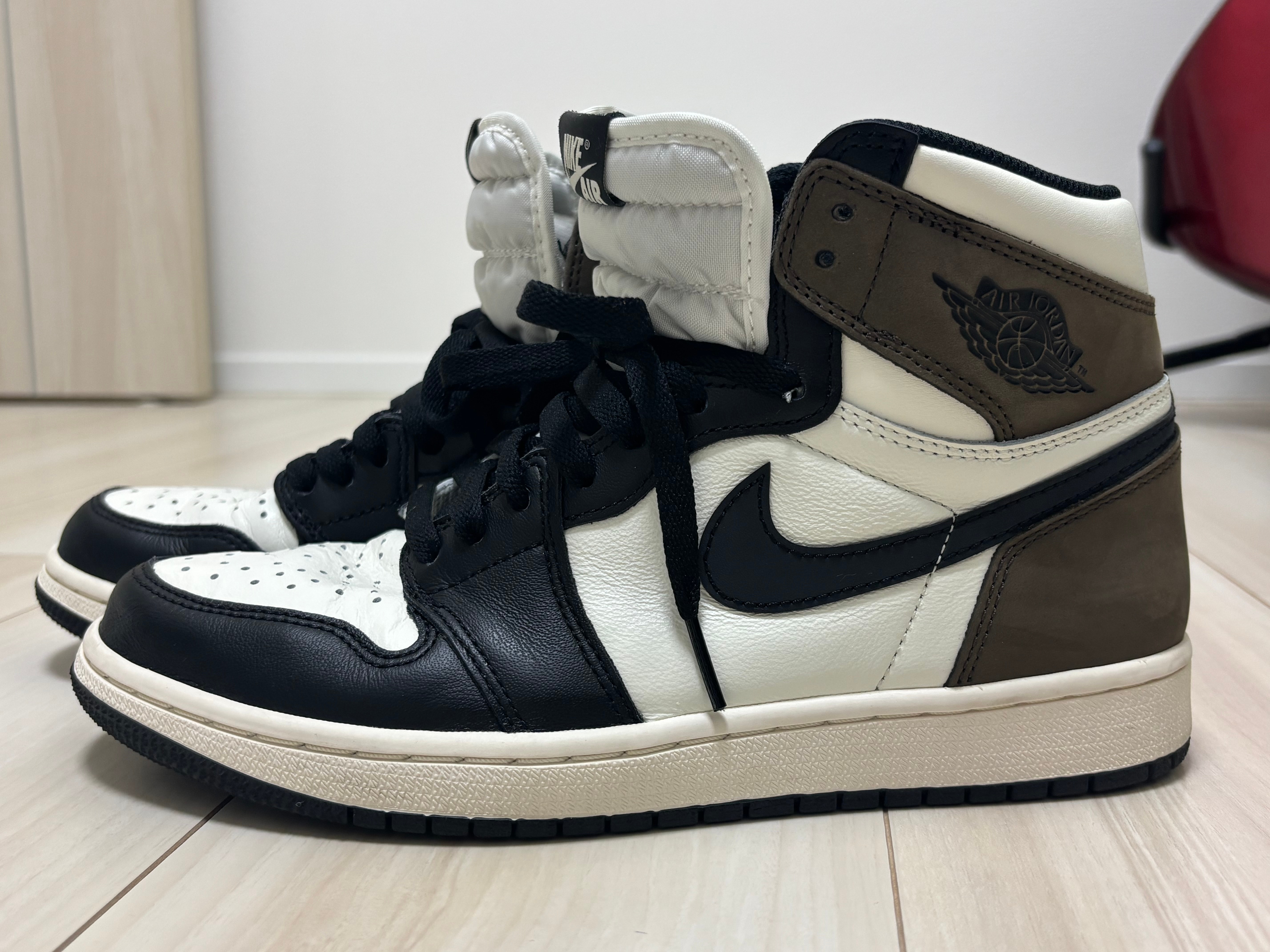Nike Air Jordan 1 High OG "Sail/Dark Mocha/Black"