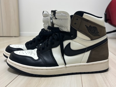 Nike Air Jordan 1 High OG "Sail/Dark Mocha/Black"