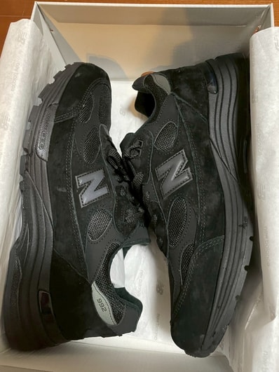 New Balance 992 "Triple Black" (2025)