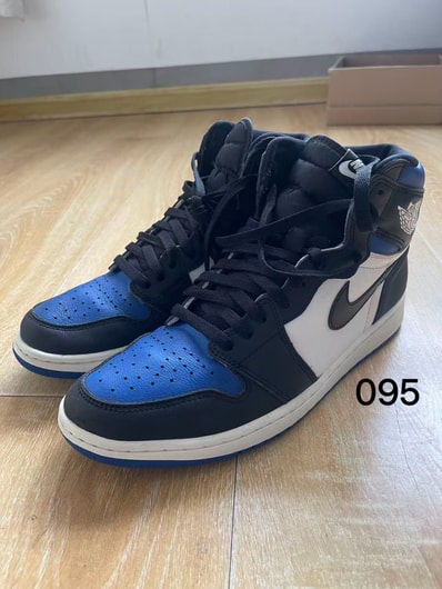 Nike Air Jordan 1 Retro High OG "Royal Toe" (2020)