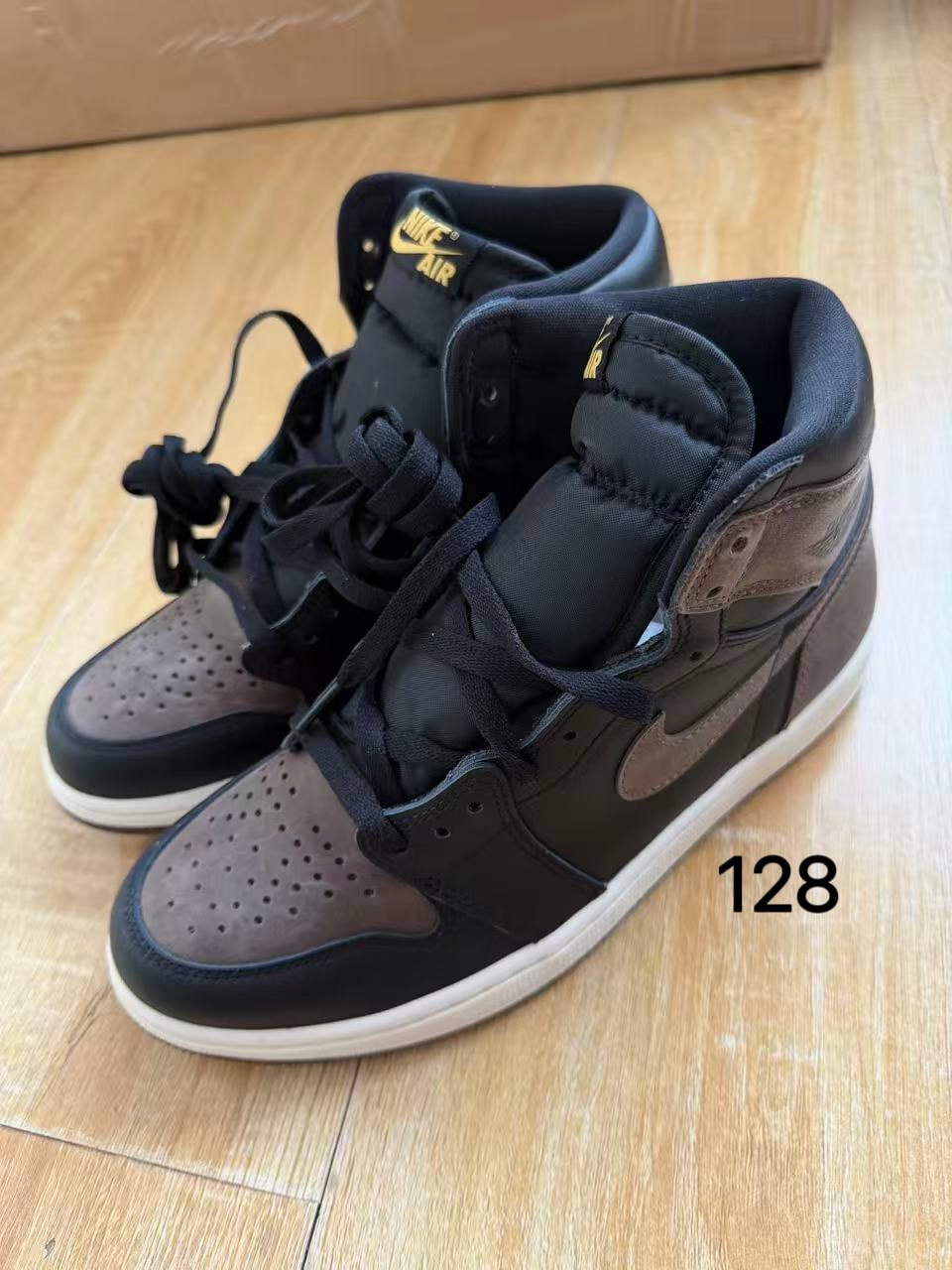 Nike Air Jordan 1 Retro High OG "Palomino"