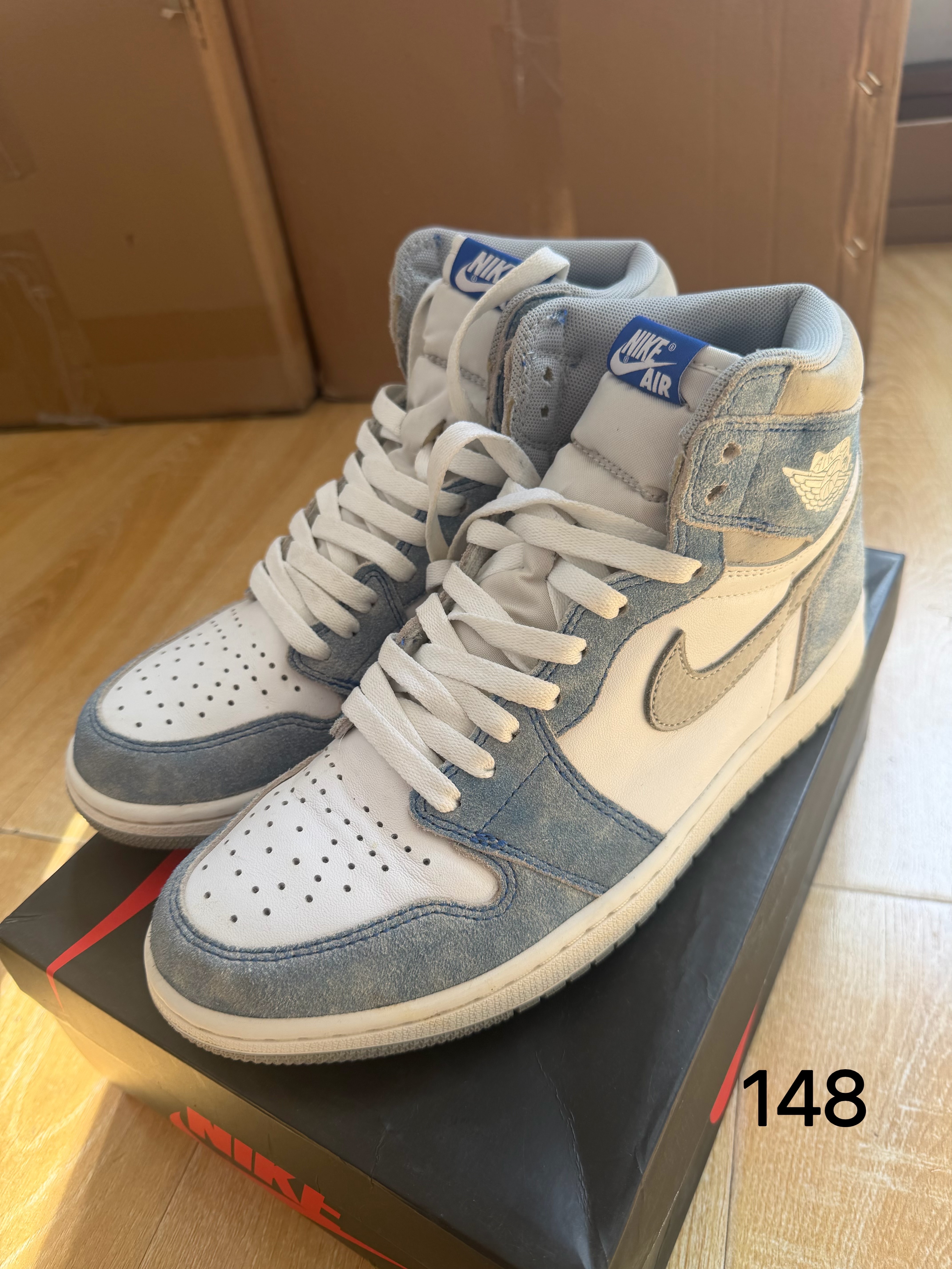 Nike Air Jordan 1 High OG "Hyper Royal"