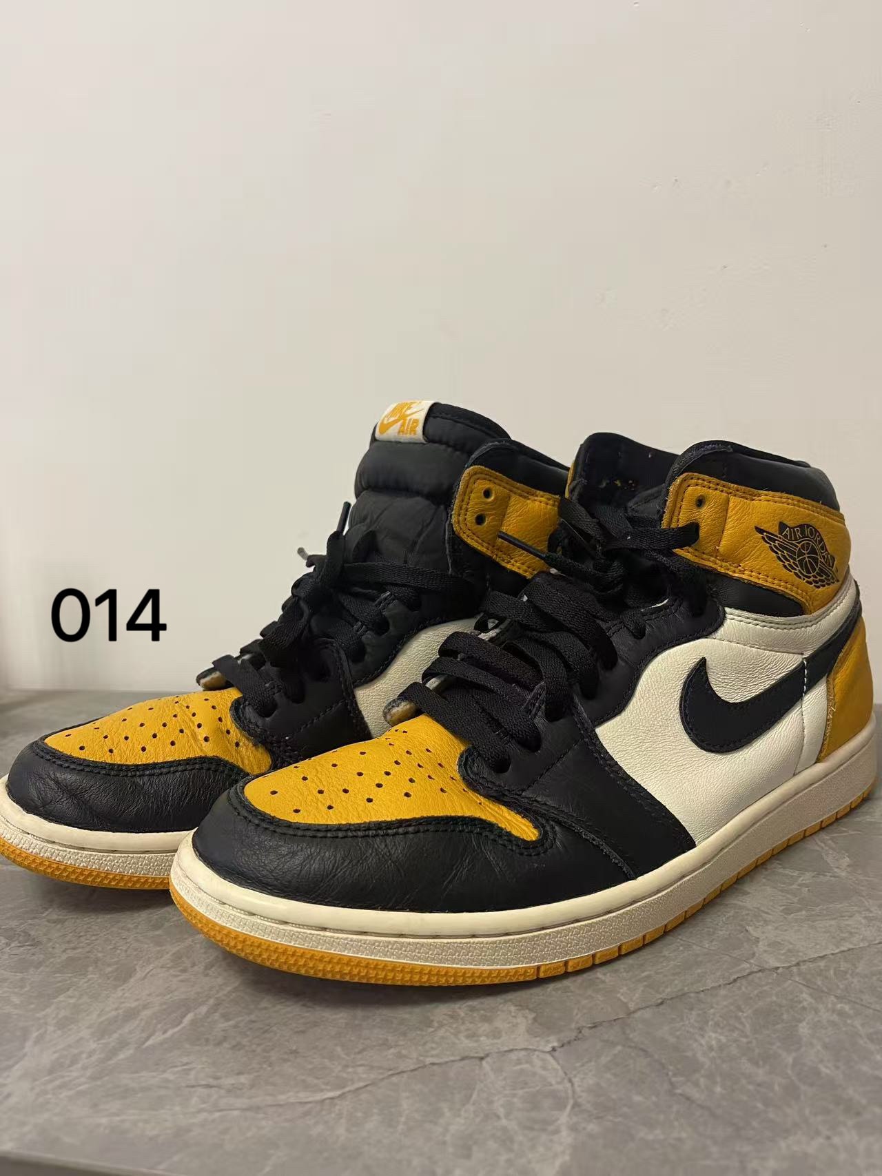 Nike Air Jordan 1 Retro High OG "Taxi"